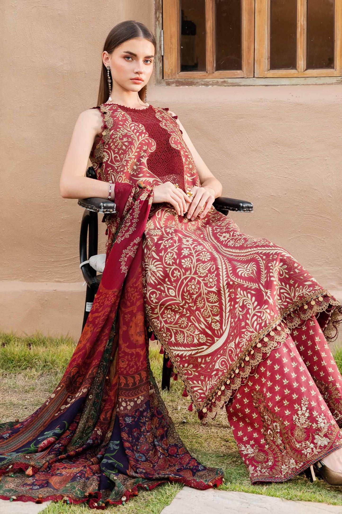 MARIA.B-3PC LAWN EMBROIDERED PRINTED SHIRT WITH CHIFFON PRINT DUPATTA AND PRINT TROUSER-PK-5661