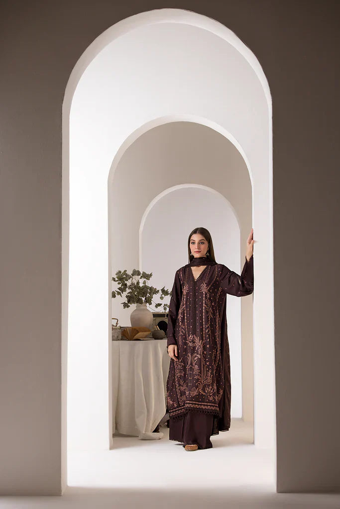 SOBIA NAZIR - 3PC DHANAK EMBROIDERED SHIRT WITH DHANAK EMBROIDERED SHAWL AND TROUSER-PK-5536