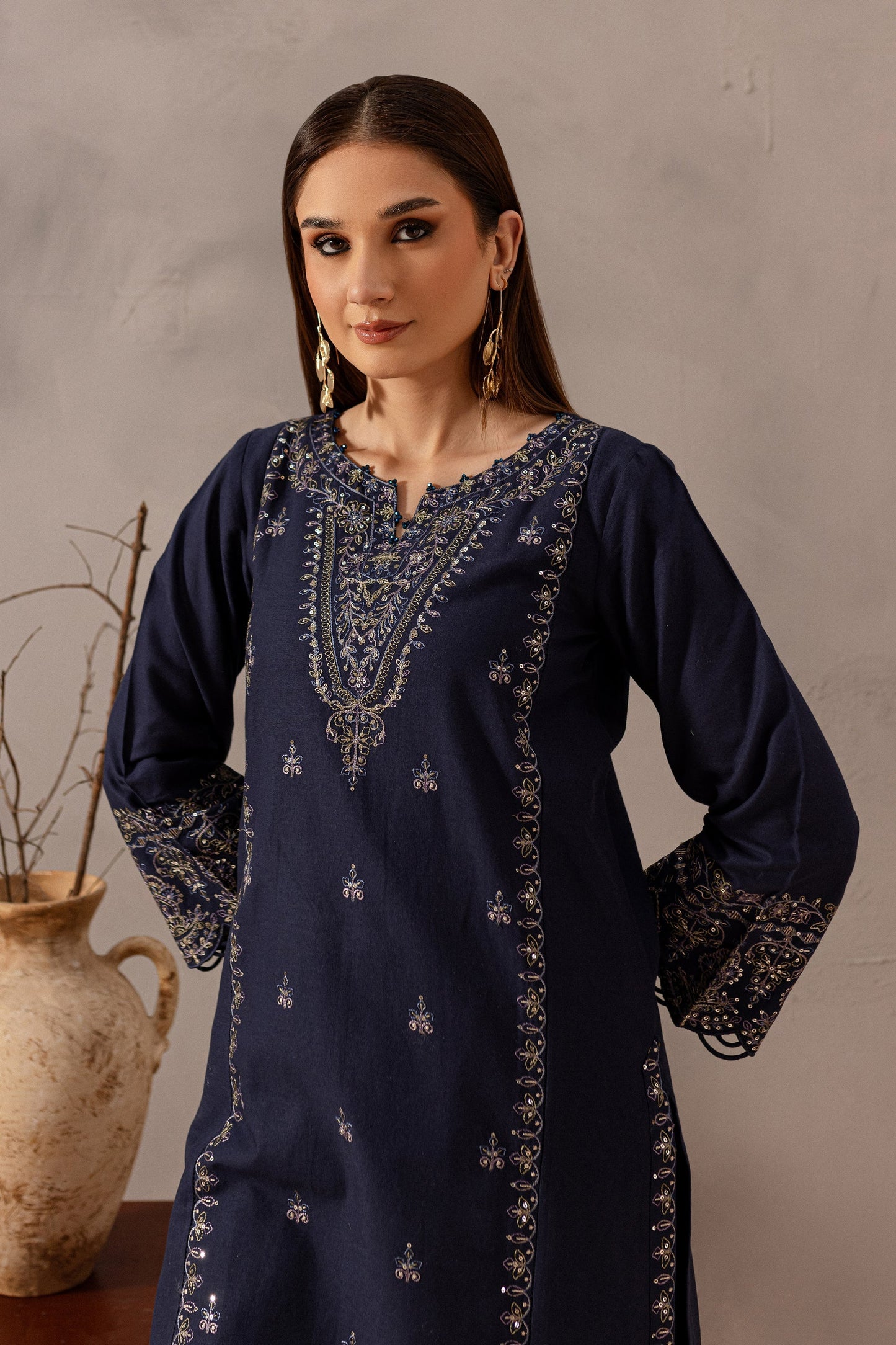 BATIK-2PC SEQUIN LAWN EMBROIDERED SHIRT WITH SEQUIN LAWN EMBROIDERED TROUSER-PK-5606