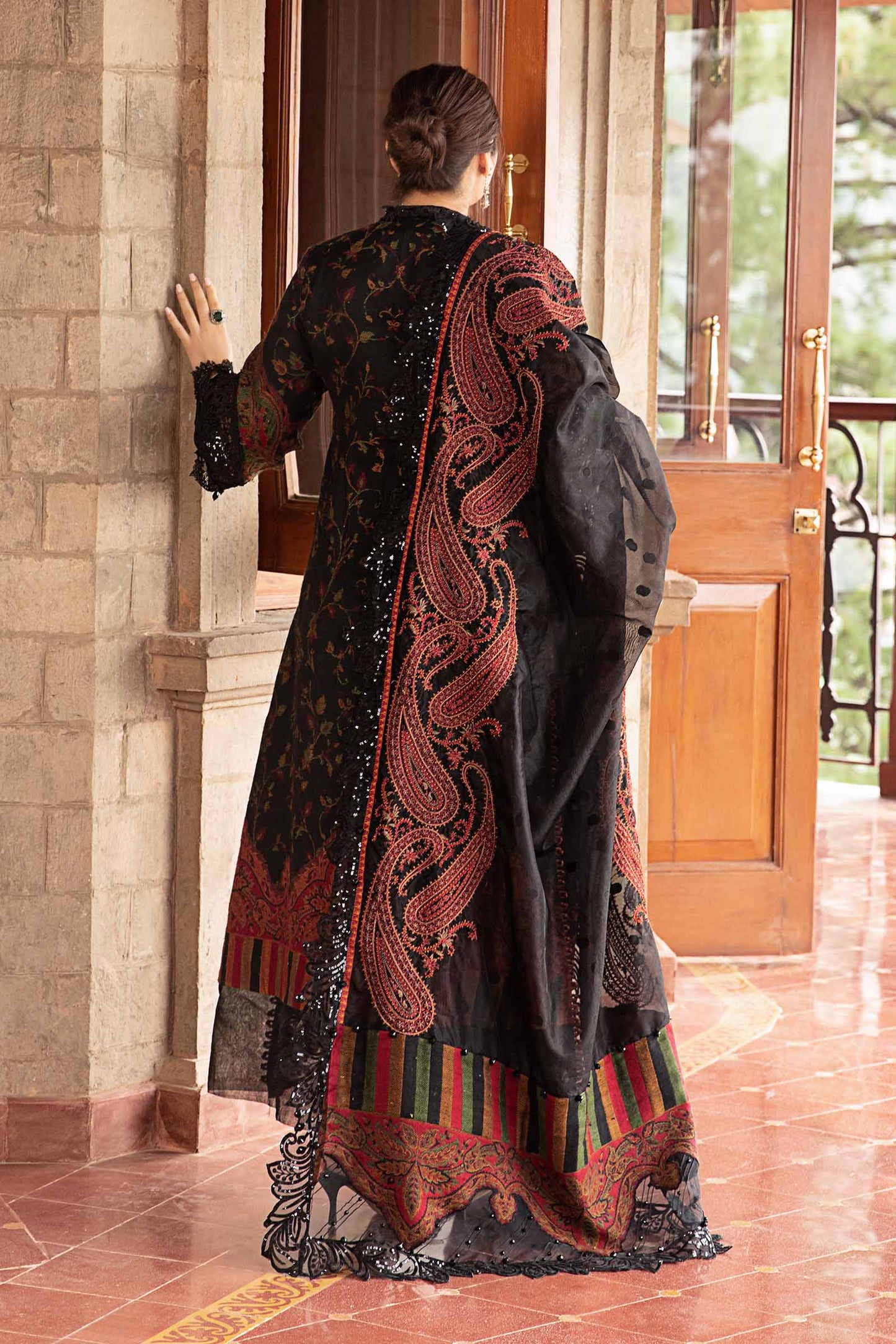 MARIA.B-UNSTITCHED 3PC LAWN PRINTED EMB SUIT-PK-5726