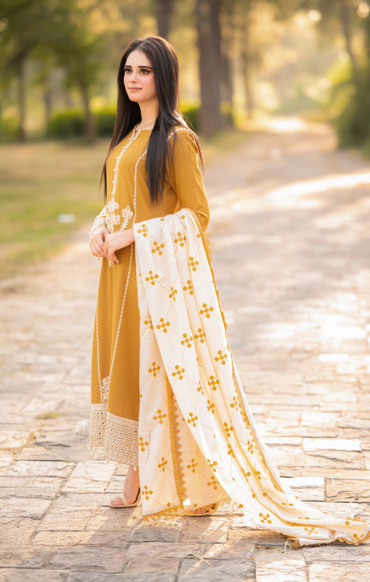 LIBAAS-UNSTITCHED 3PC DHANAK EMBROIDERED SUIT-PK-5811
