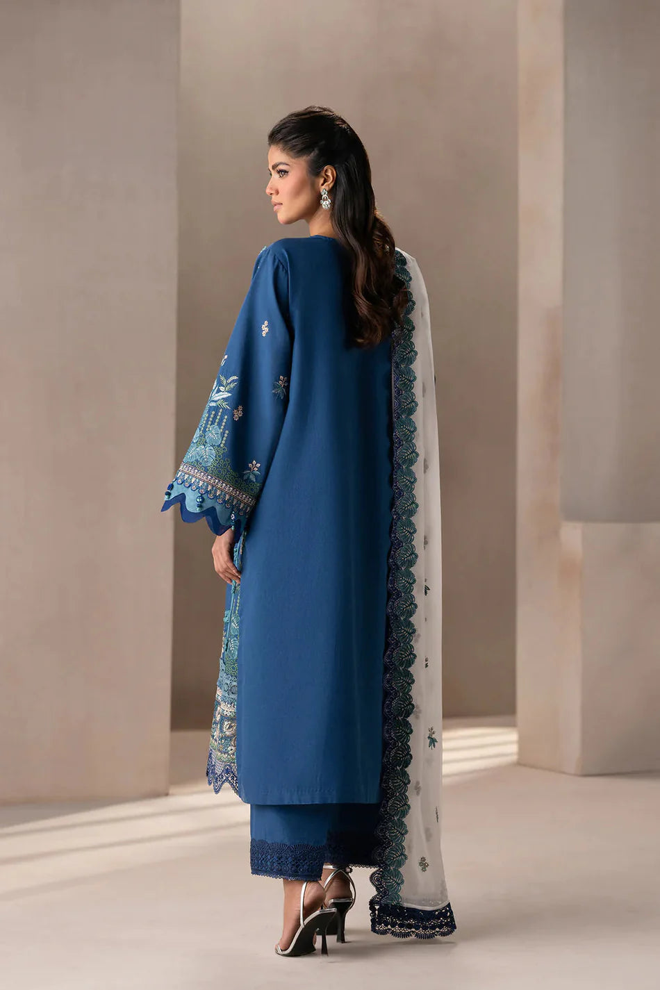 ETHNC-UNSTITCHED 3PC DHANAK HEAVY EMBROIDERED SUIT-PK-5803