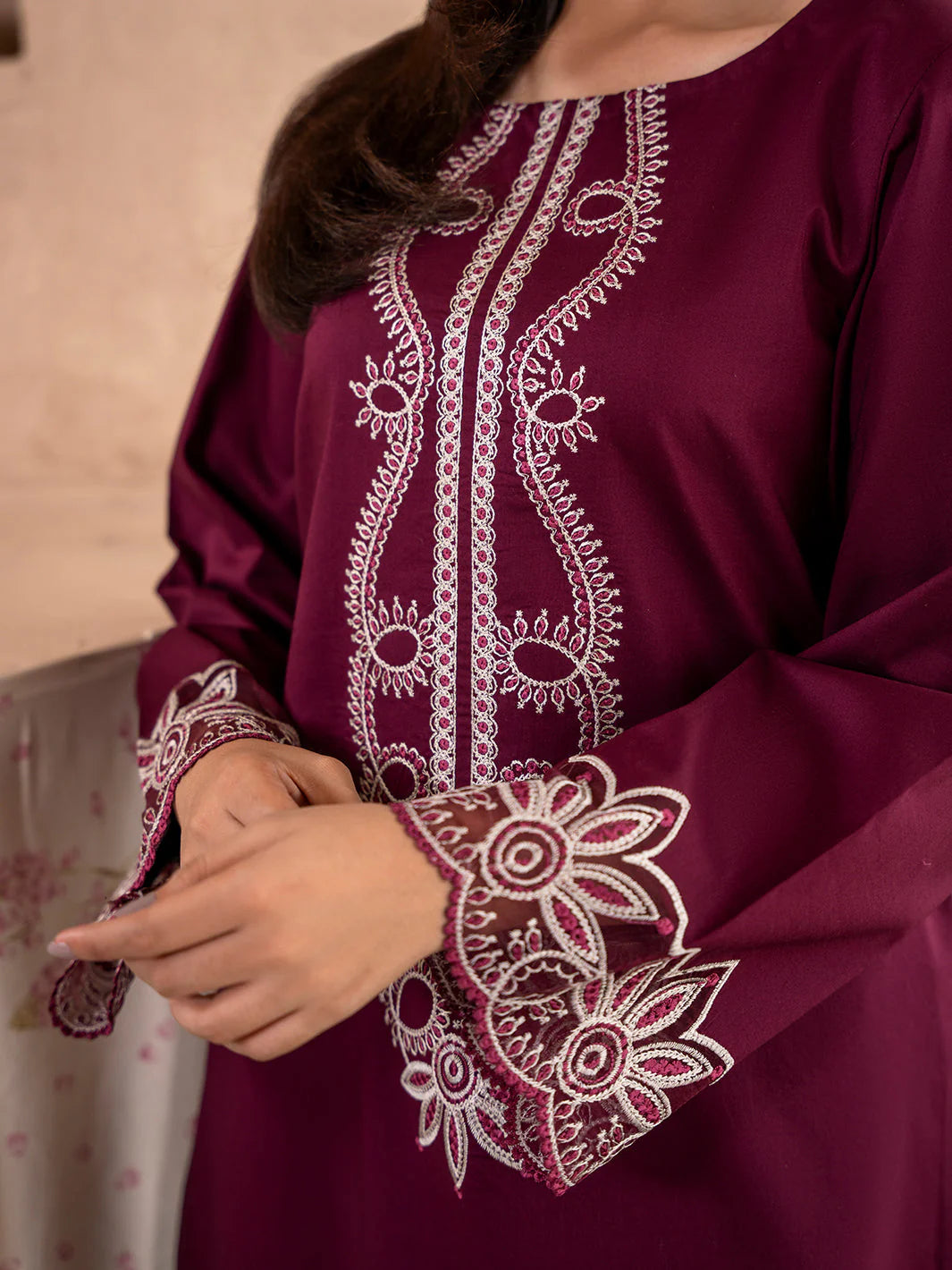 IZEL-2PC UNSTITCHED DHANAK EMBROIDERED SUIT-PK-5763