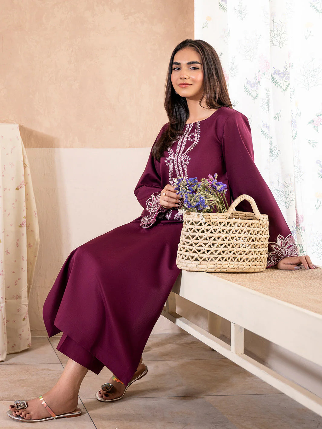IZEL-2PC UNSTITCHED DHANAK EMBROIDERED SUIT-PK-5763