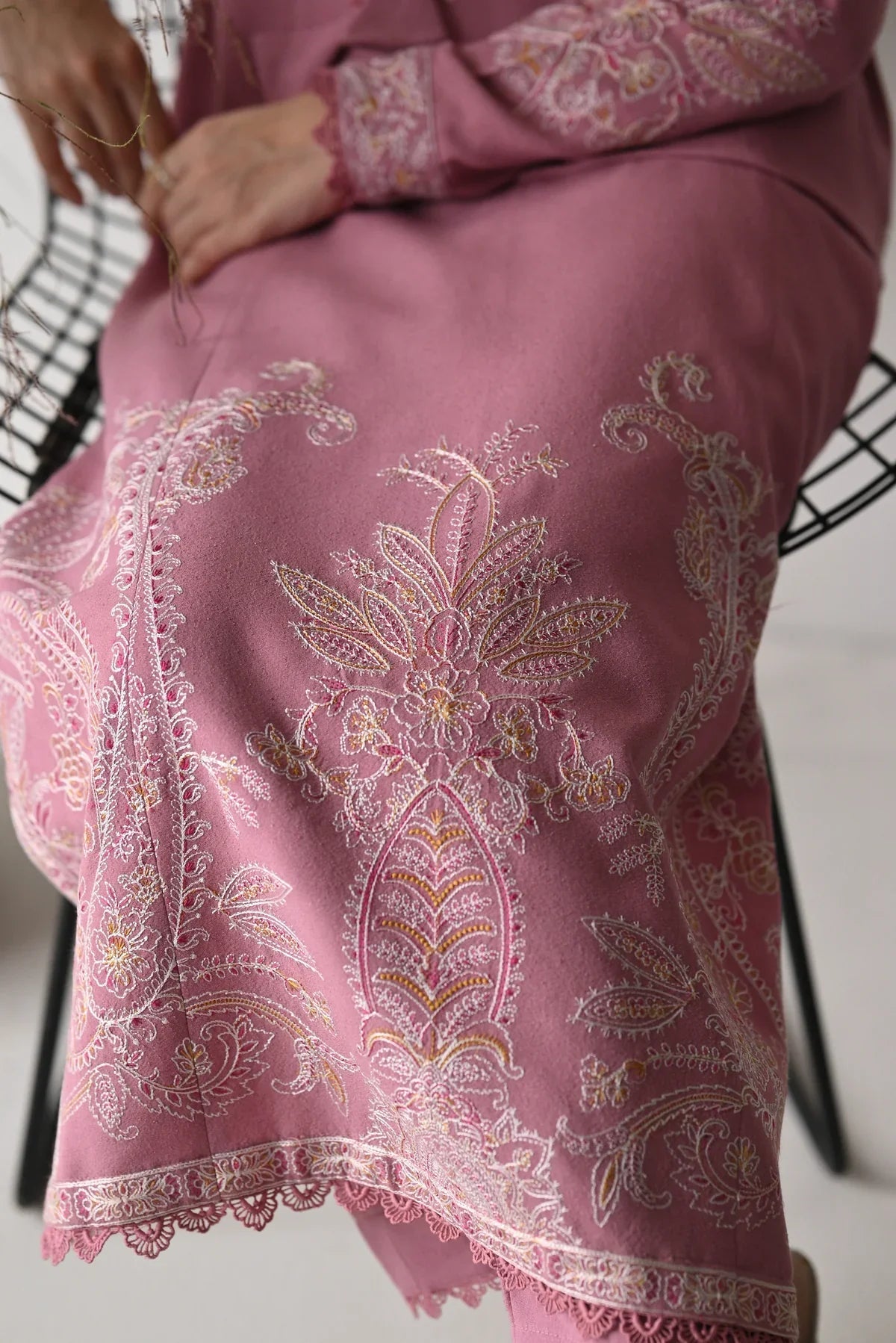 BATIK-UNSTITCHED 3PC DHANAK EMBROIDERED SUIT-PK-5784