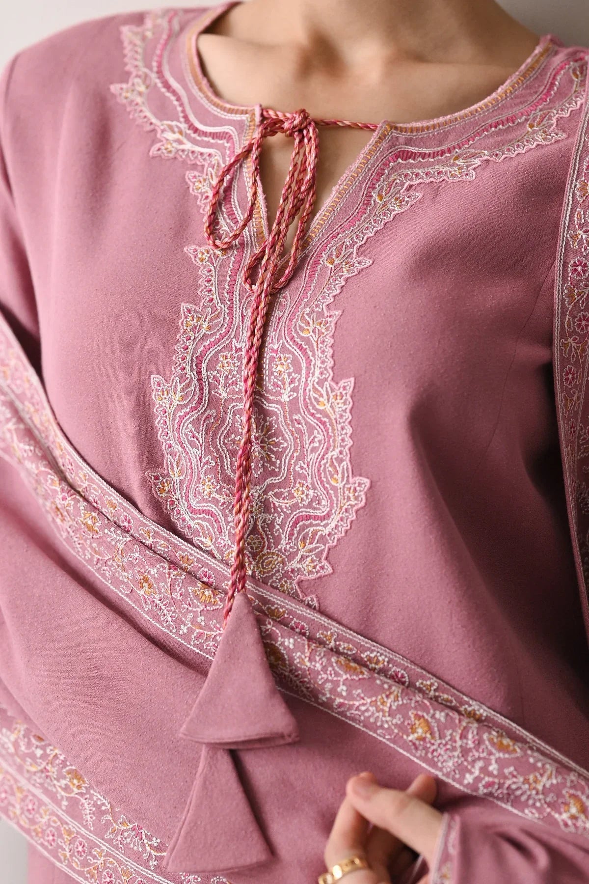 BATIK-UNSTITCHED 3PC DHANAK EMBROIDERED SUIT-PK-5784