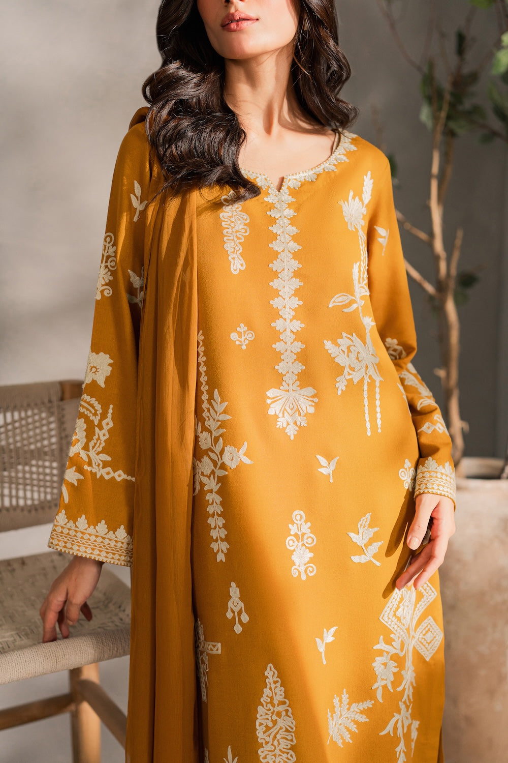MIRANA- UNSTITCHED 3PC DHANAK EMBROIDERED SUIT-PK-5815