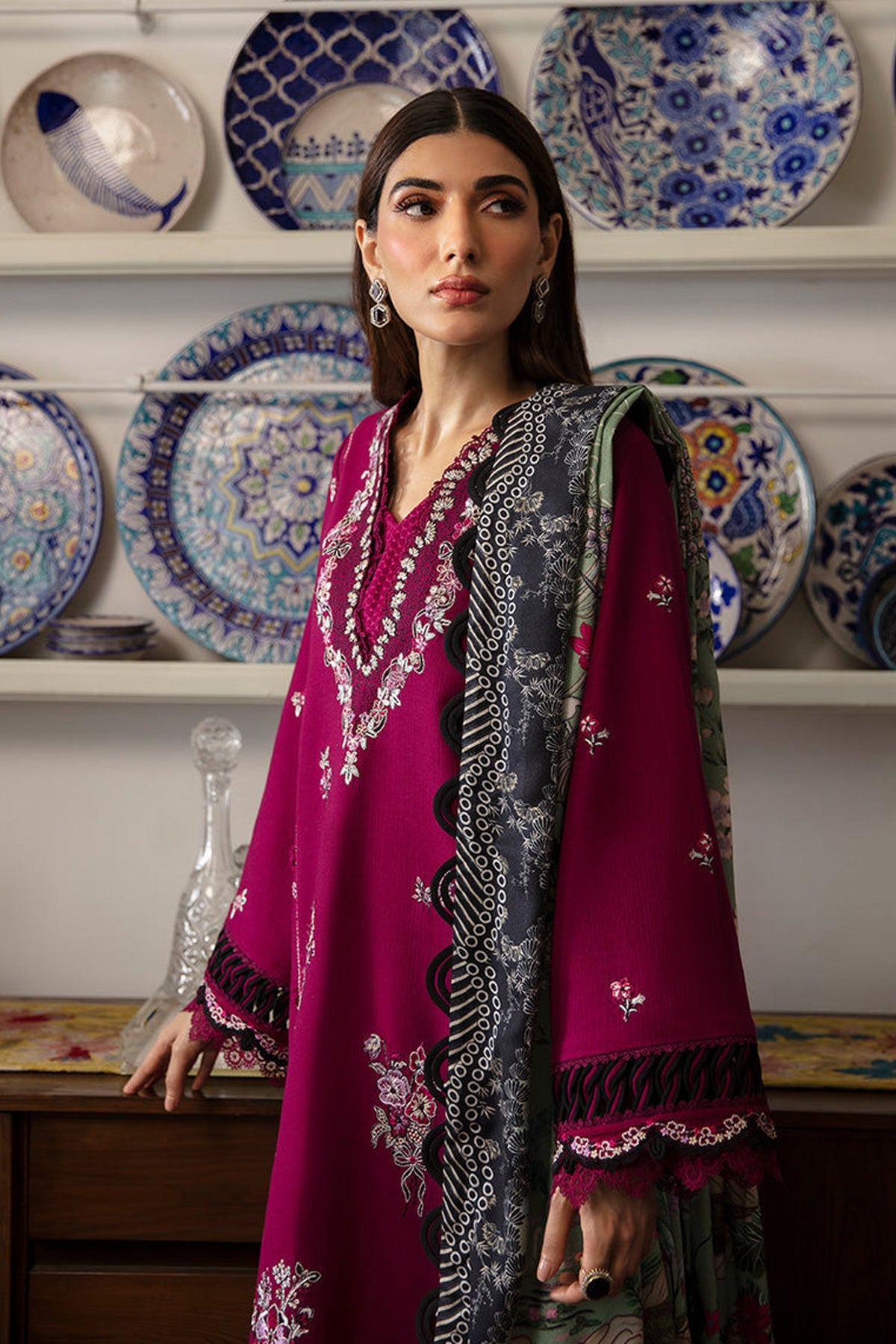 REPUBLIC WOMENSWEAR-UNSTITCHED 3PC DHANAK EMBROIDERED SUIT-PK-5797