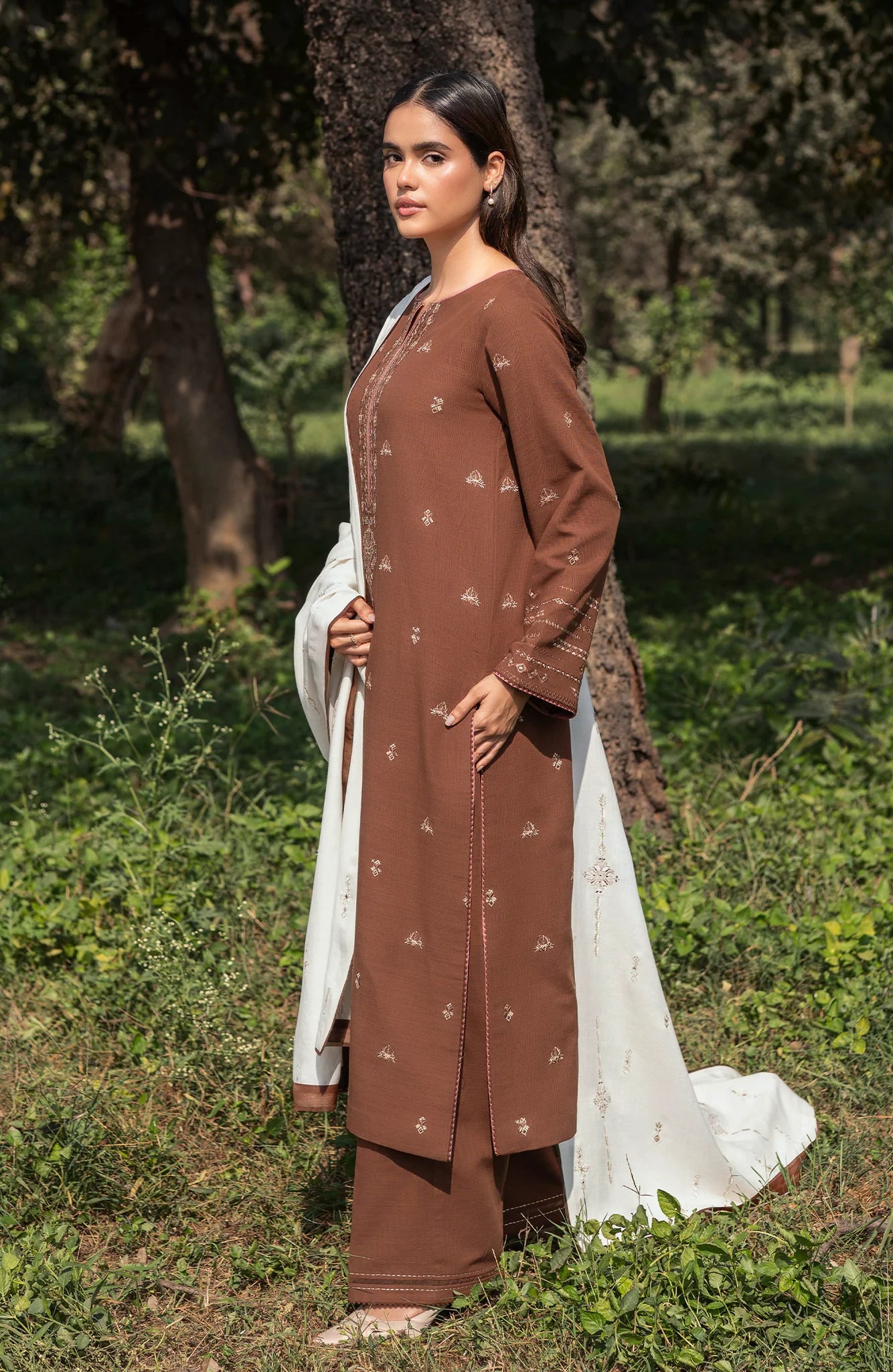 SERAN-3PC DHANAK EMBROIDERED SHIRT WITH DHANAK EMBROIDERD SHAWL-EP-5509