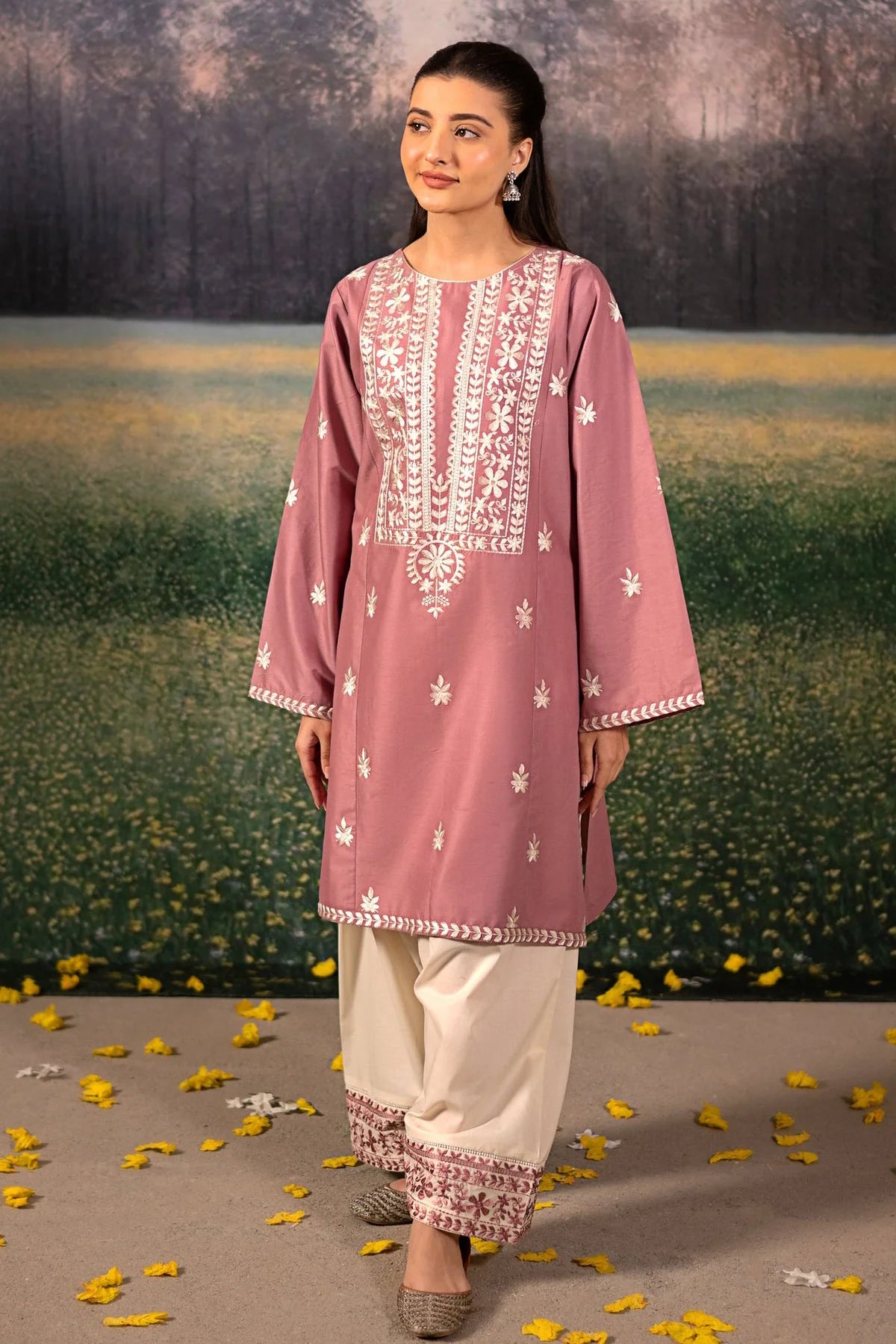 URGE-UNSTITCEHD 3PC DHANAK EMBROIDERED SUIT-PK-5772