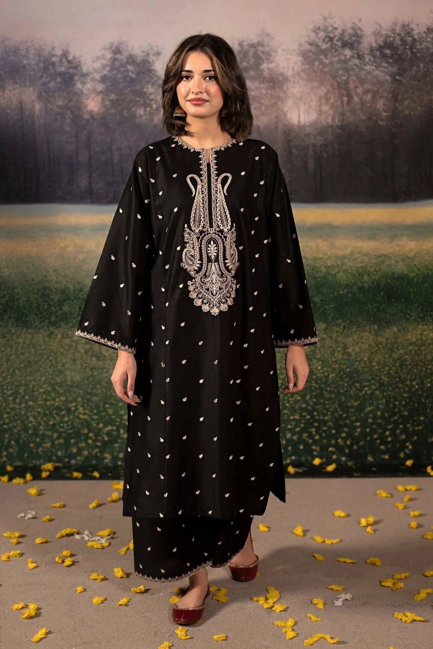 URGE-UNSTITCHED 3PC DHANAK EMBROIDERED SUIT-PK-5798