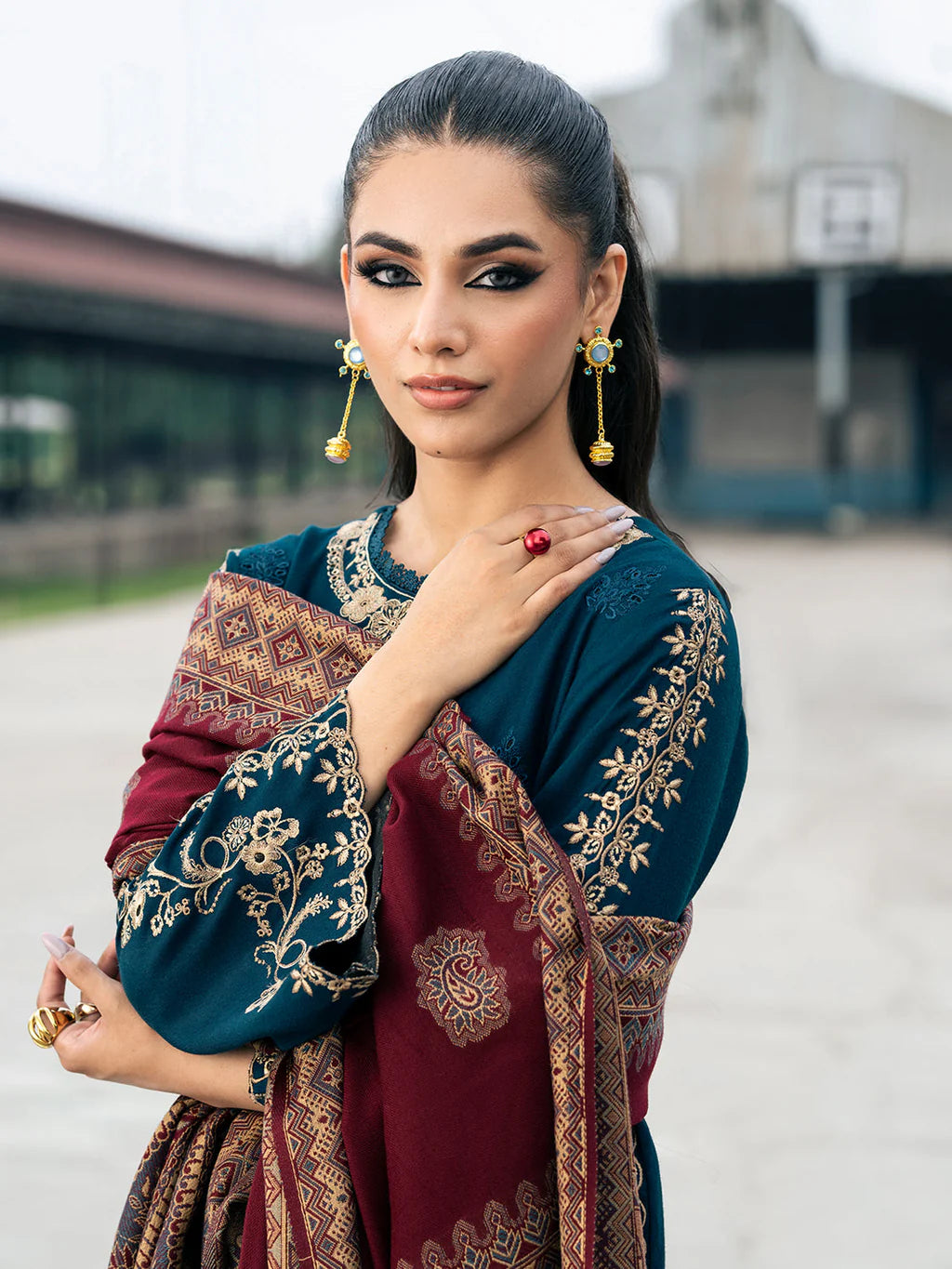 IZEL-UNSTITCHED 3PC DHANAK EMBROIDERED SUIT-PK-5806
