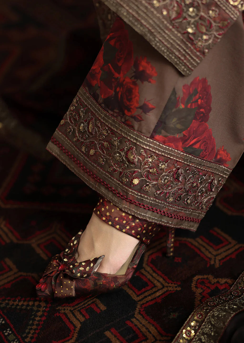 ZAINAB CHOTANI-UNSTITCHED 3PC SHAMOZE SILK PRINTED EMBROIDERED SUIT-PK-5824