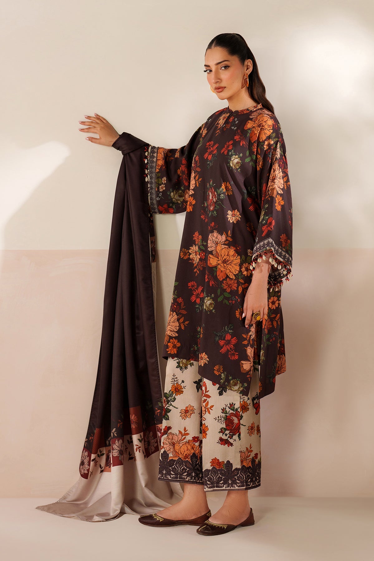 BAROQUE-UNSTITCHED 3PC DIGITAL PRINTED VISCOSE SUIT-PK-5851