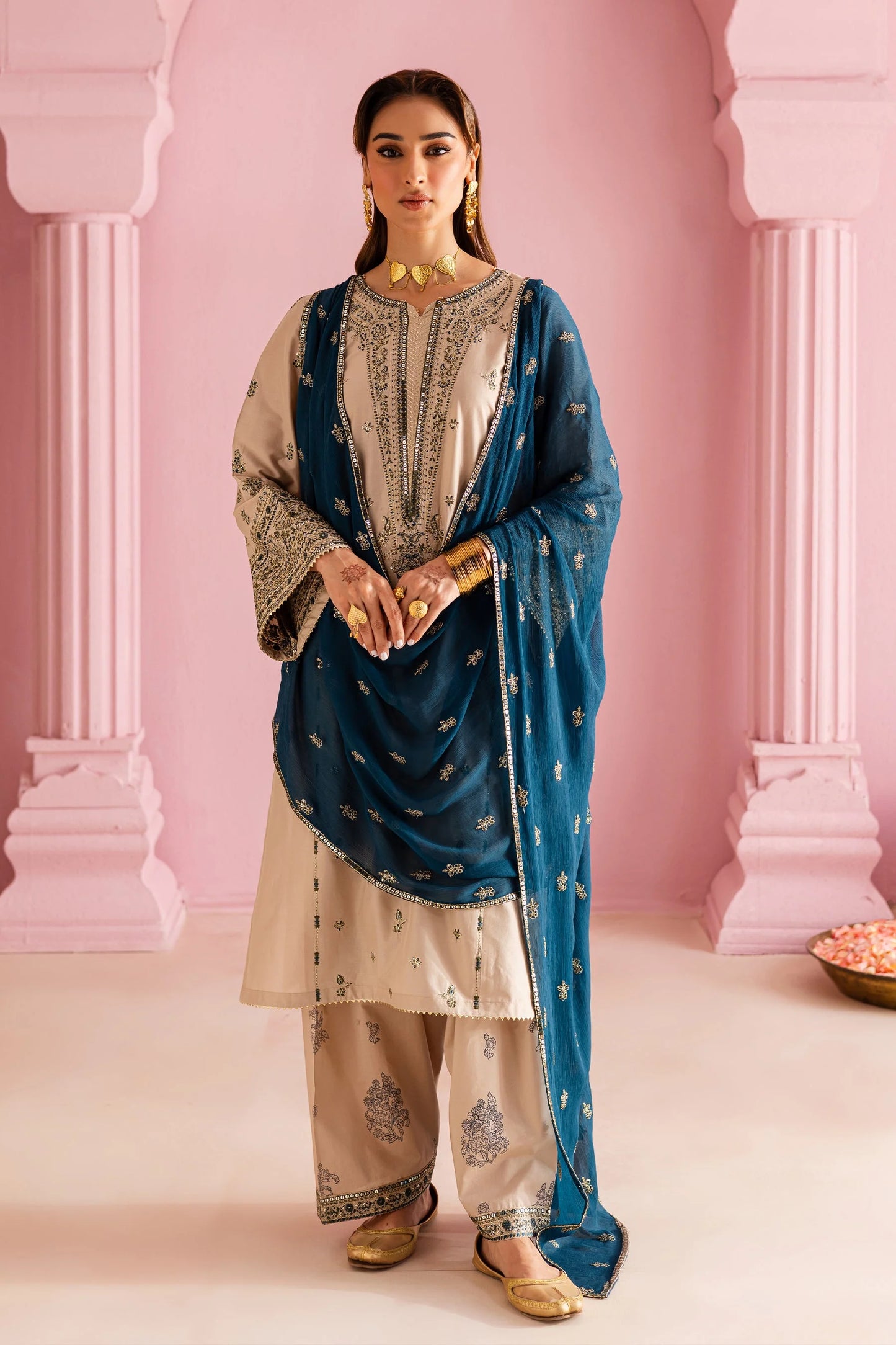 BATIK-UNSTITCHED 3PC DHANAK HEAVY EMBROIDERED SUIT-PK-5814
