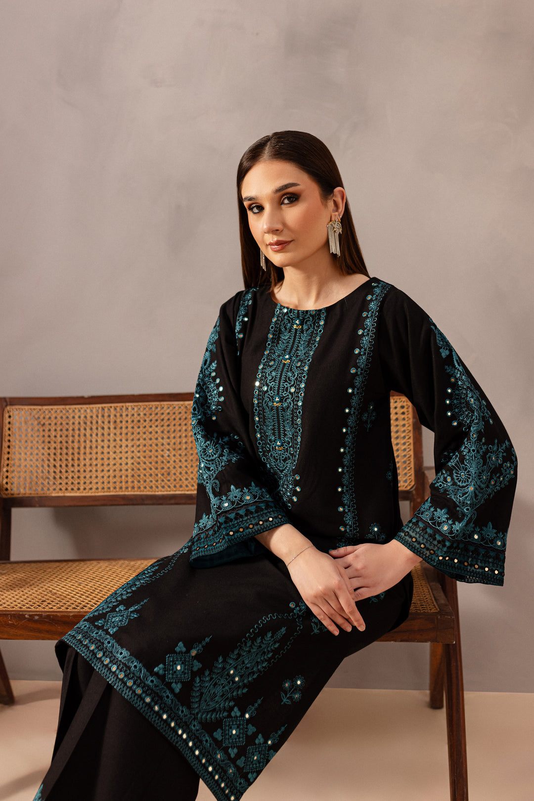 BATIK-2PC SEQUIN LAWN EMBROIDERED SHIRT WITH SEQUIN LAWN EMBROIDERED TROUSER-PK-5585