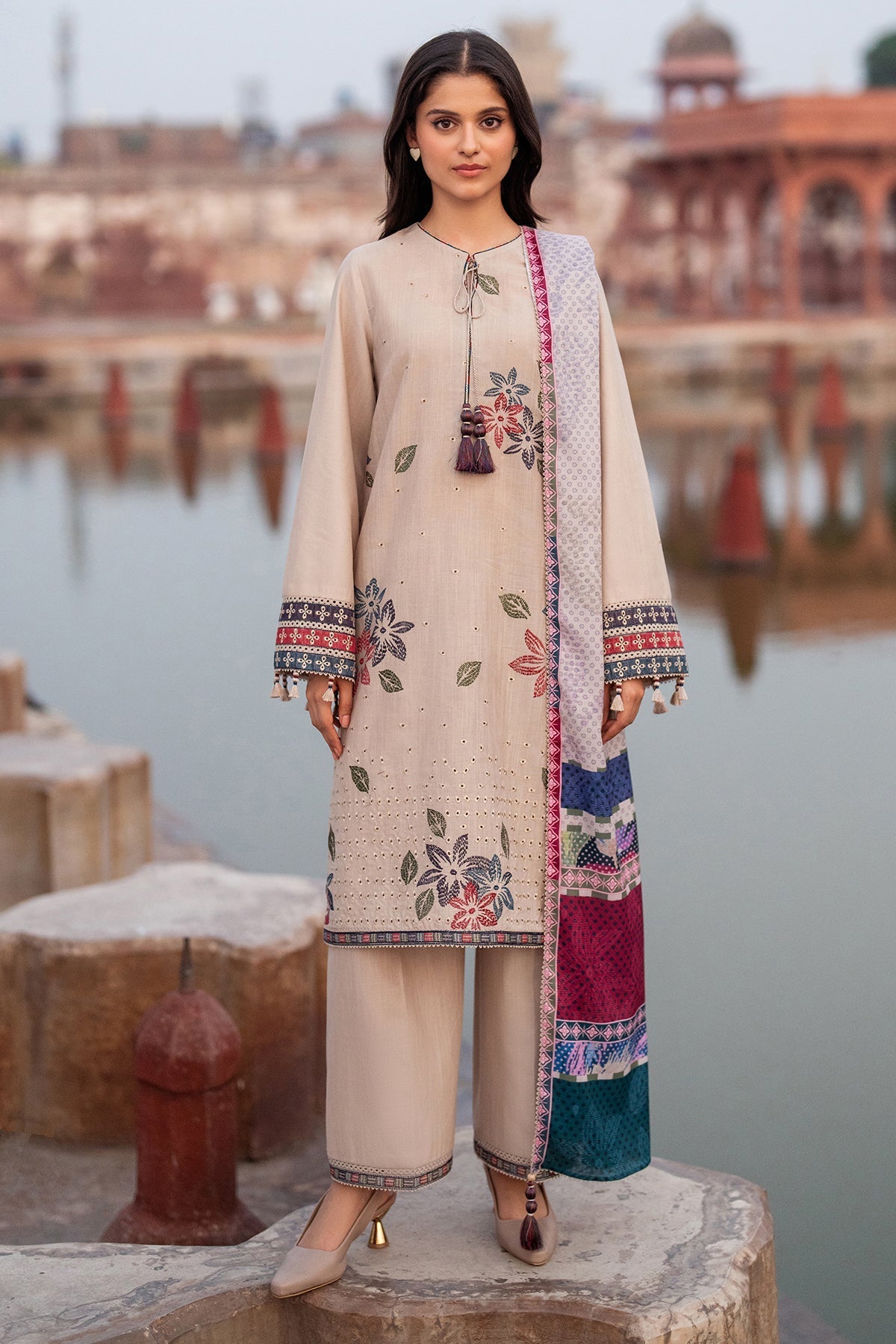 JAZMIN-3PC LAWN EMBROIDERED SHIRT WITH MONARK PRINTED DUPATTA AND TROUSER-PK-5581