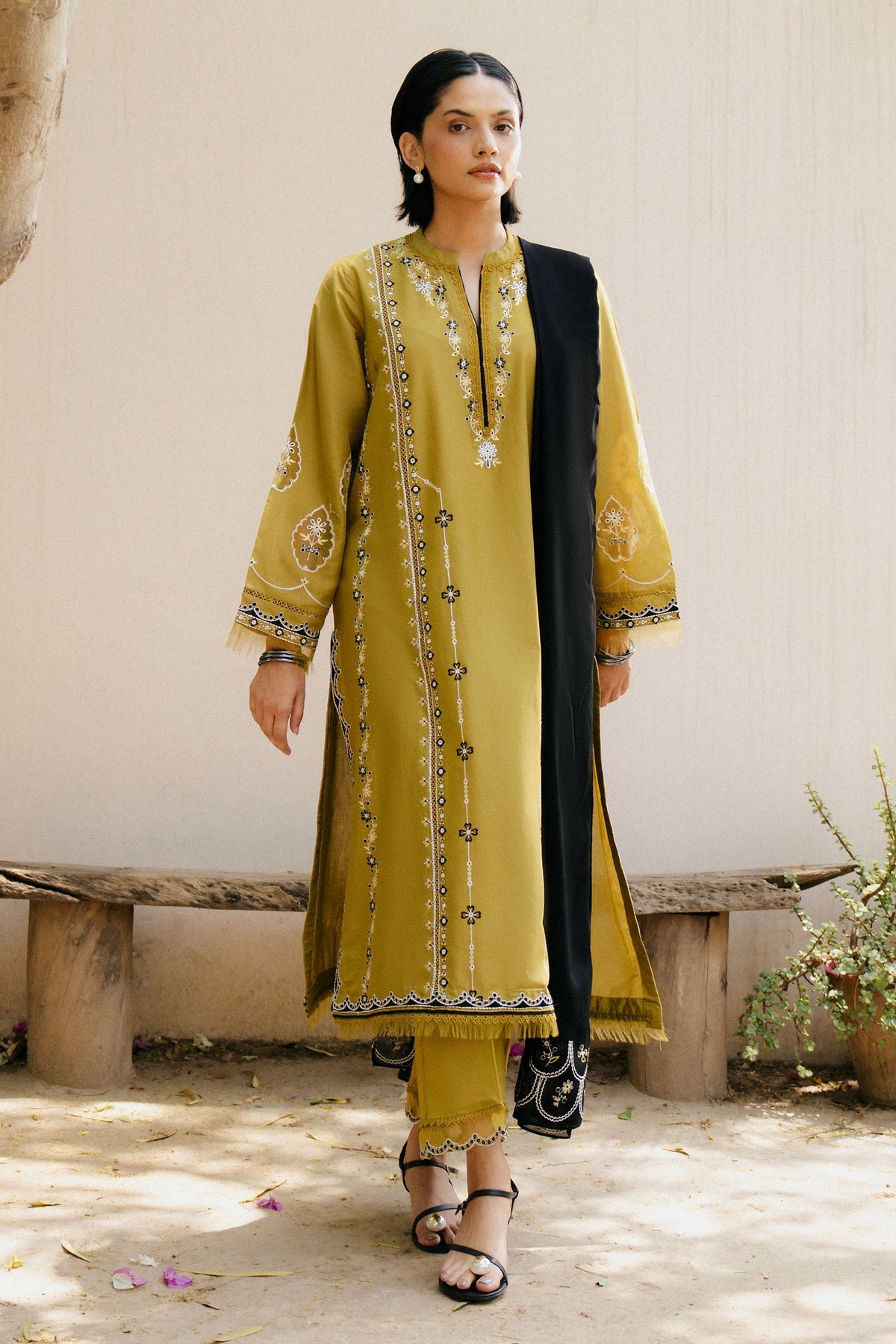 ZARA SHAH JAHAN - UNSTITCHED 3PC DHANAK EMBROIDERED SUIT-PK-5762
