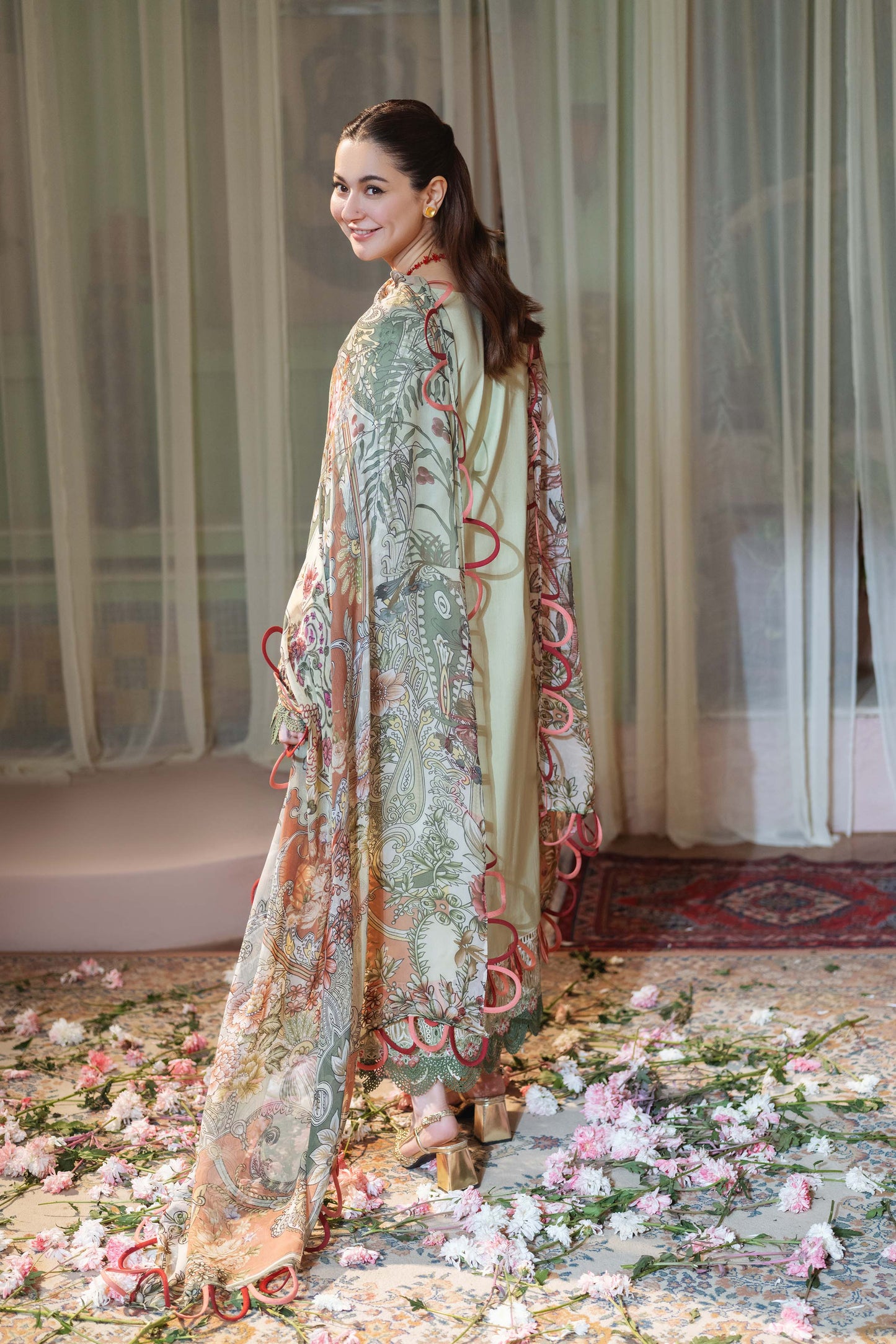 JADE - UNSTITCHED 3PC LAWN EMBROIDERED SUIT-PK-5713