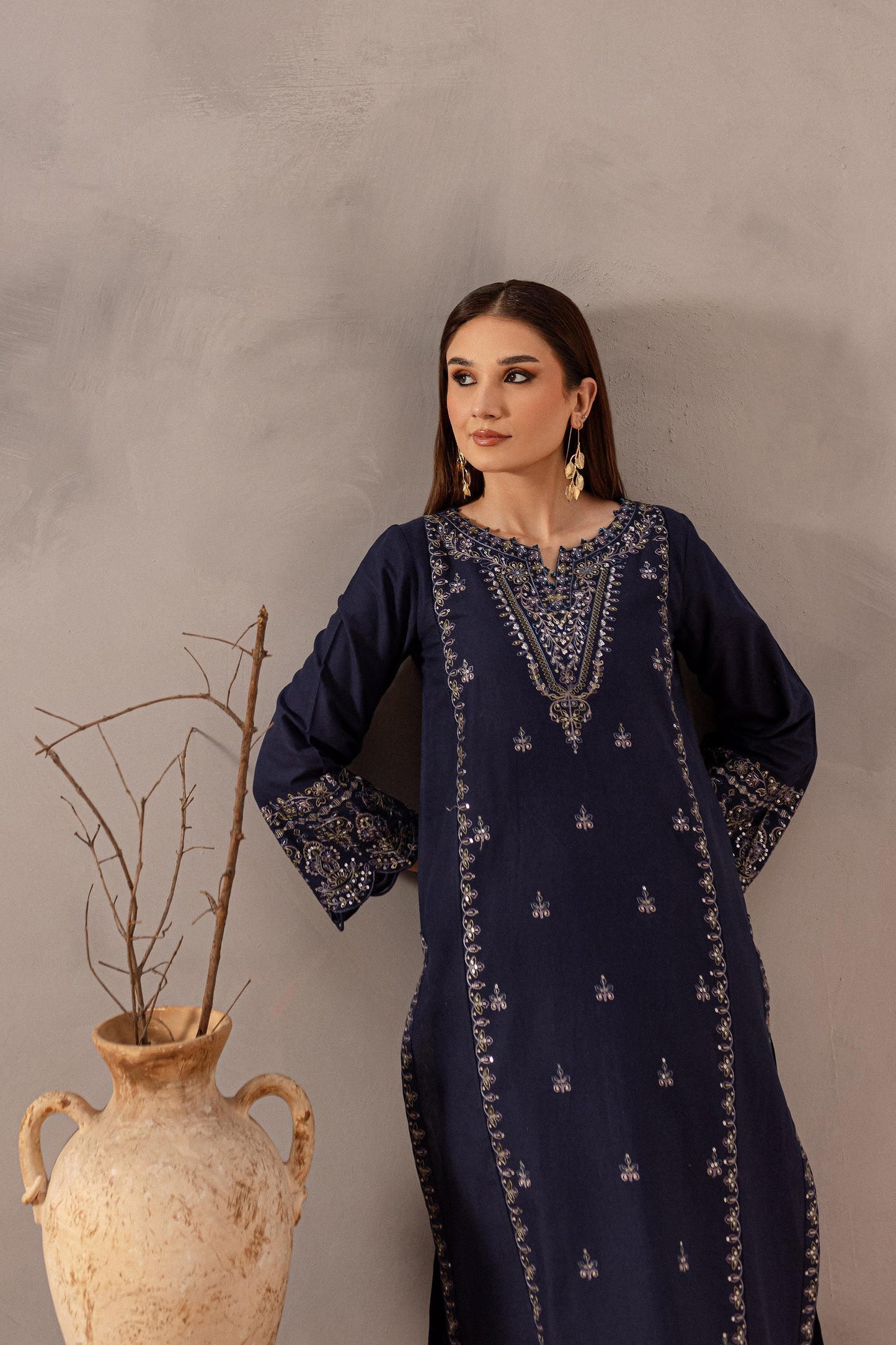 BATIK-2PC SEQUIN LAWN EMBROIDERED SHIRT WITH SEQUIN LAWN EMBROIDERED TROUSER-PK-5606