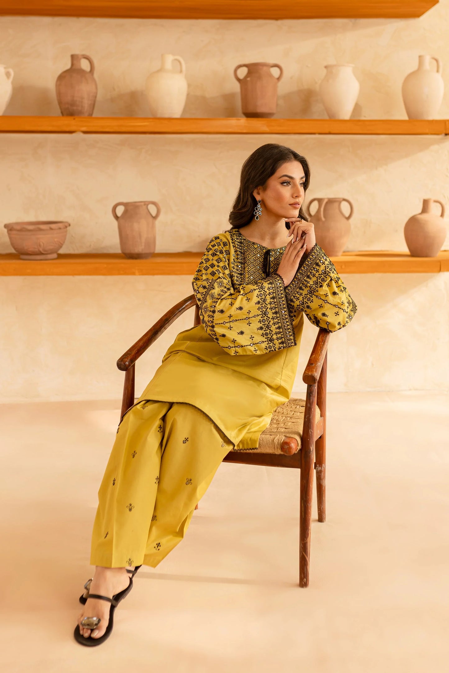 BATIK-2PC SEQUIN LAWN EMBROIDERED SHIRT WITH SEQUIN LAWN EMBROIDERED TROUSER-PK-5640