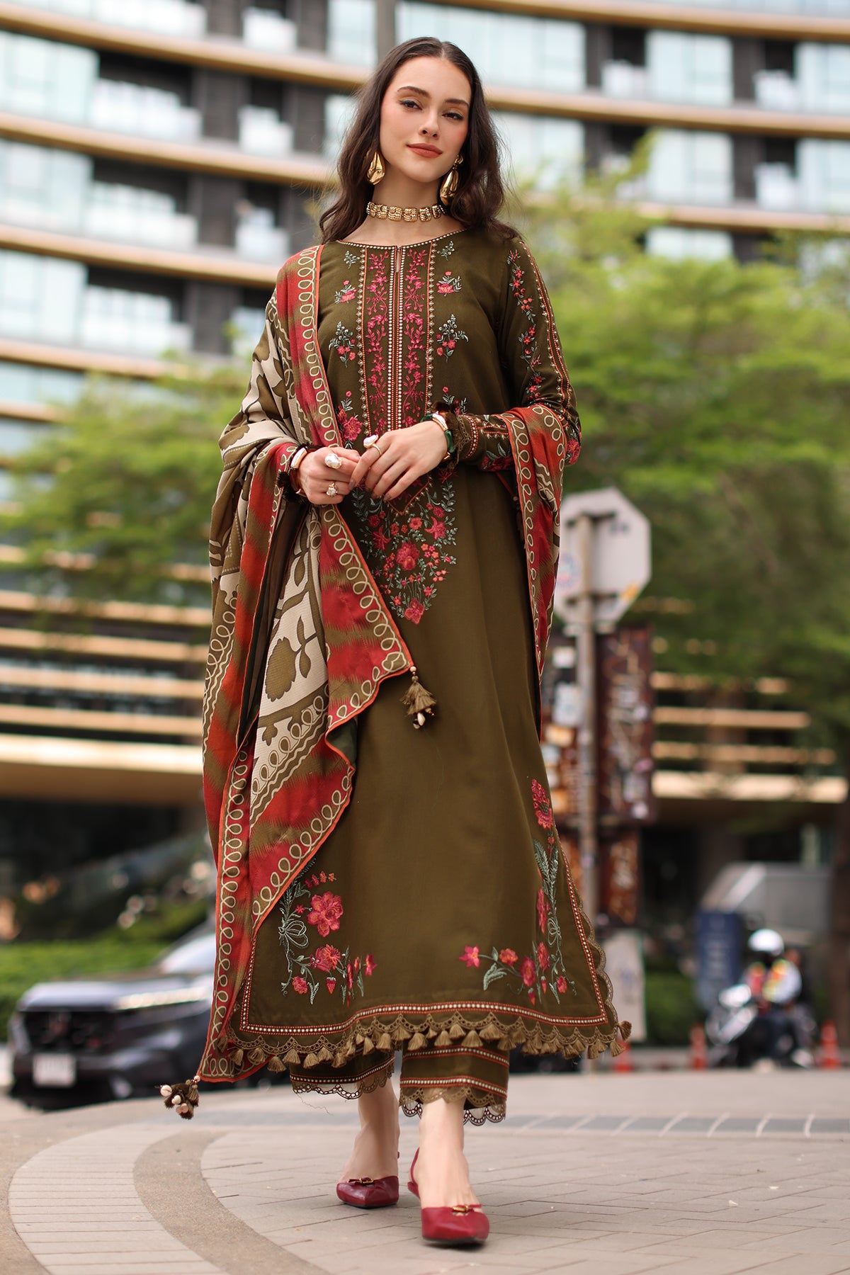 CHARIZMA-UNSTITCHED 3PC DHANAK EMBROIDERED SUIT-PK-5320