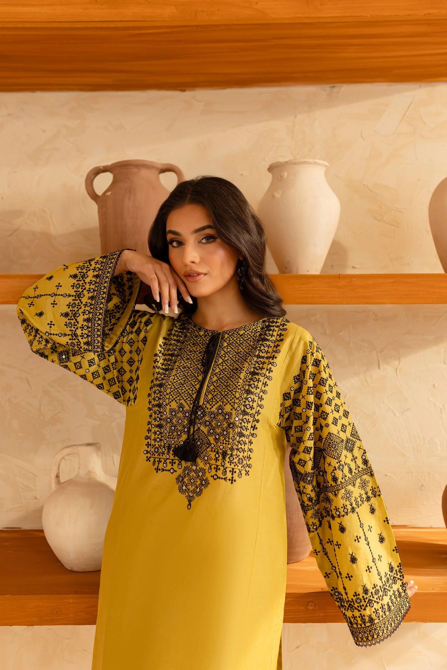 BATIK-2PC SEQUIN LAWN EMBROIDERED SHIRT WITH SEQUIN LAWN EMBROIDERED TROUSER-PK-5640