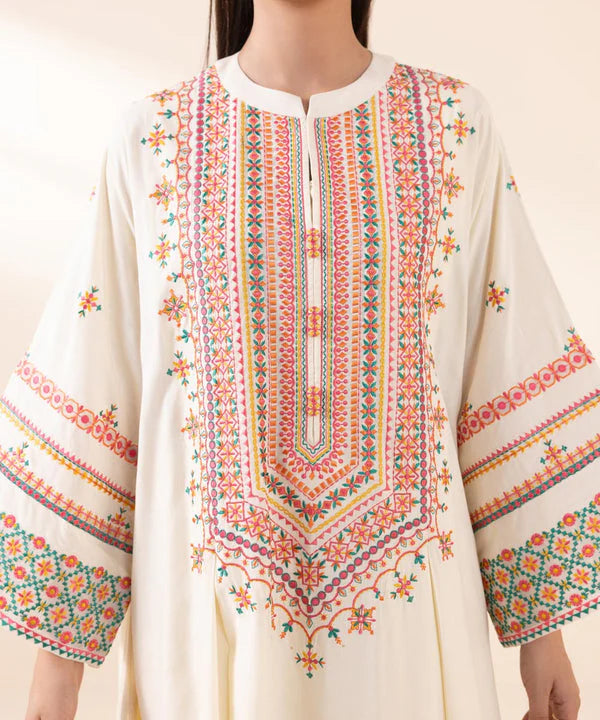 SAPPHIRE- 3PC DHANAK EMBROIDERED SHIRT WITH COUTRAI PRINT SHAWL & TROUSER-EP-5437