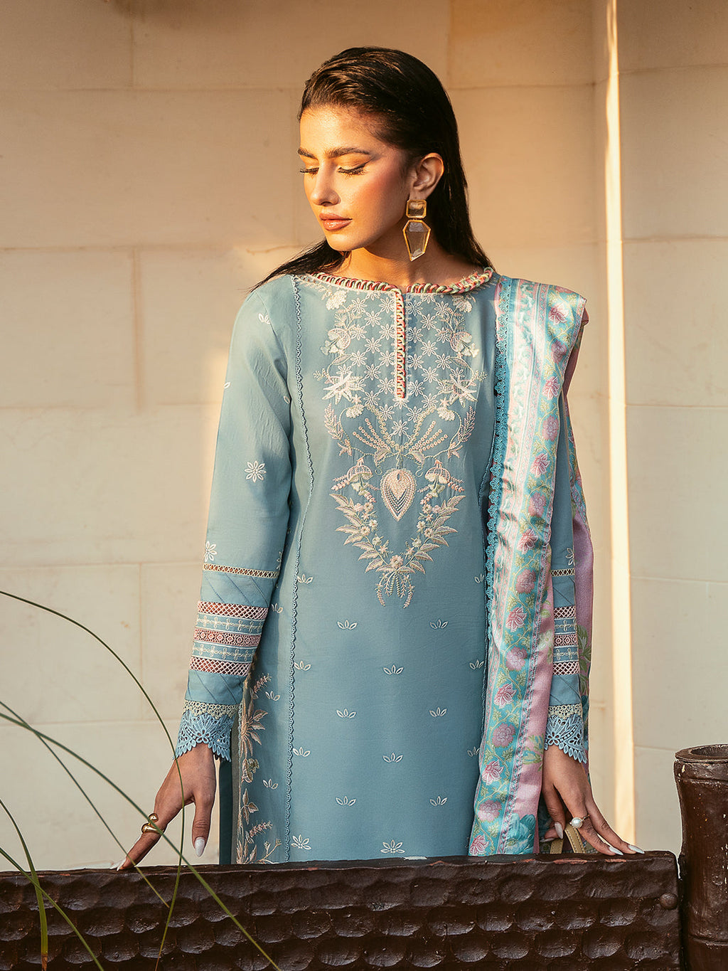 BIN ILYAS-UNSTITCHED 3PC DHANAK HEAVY EMBROIDERED SUIT-PK-5800