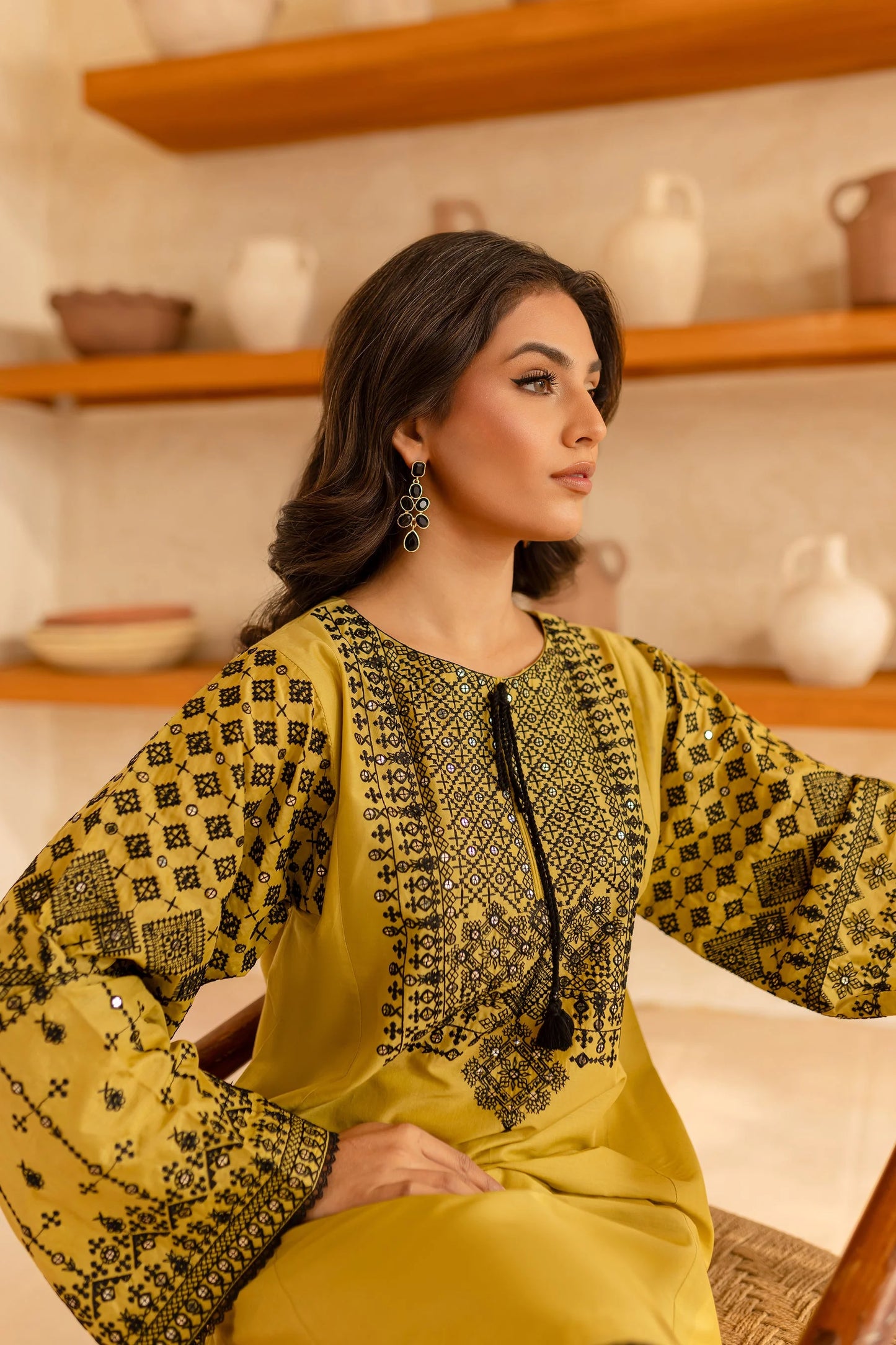 BATIK-2PC SEQUIN LAWN EMBROIDERED SHIRT WITH SEQUIN LAWN EMBROIDERED TROUSER-PK-5640