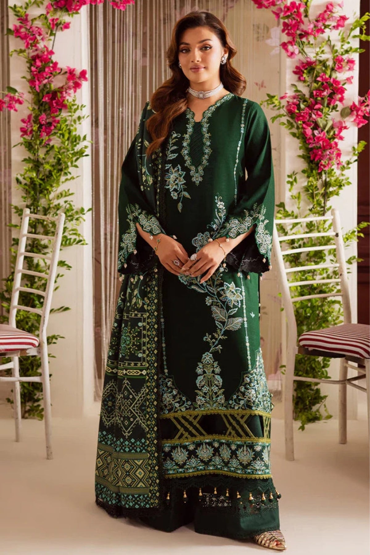 MAHNUR-UNSTITHED 3PC DHANAK HEAVY EMBROIDERED SUIT-PK-4327