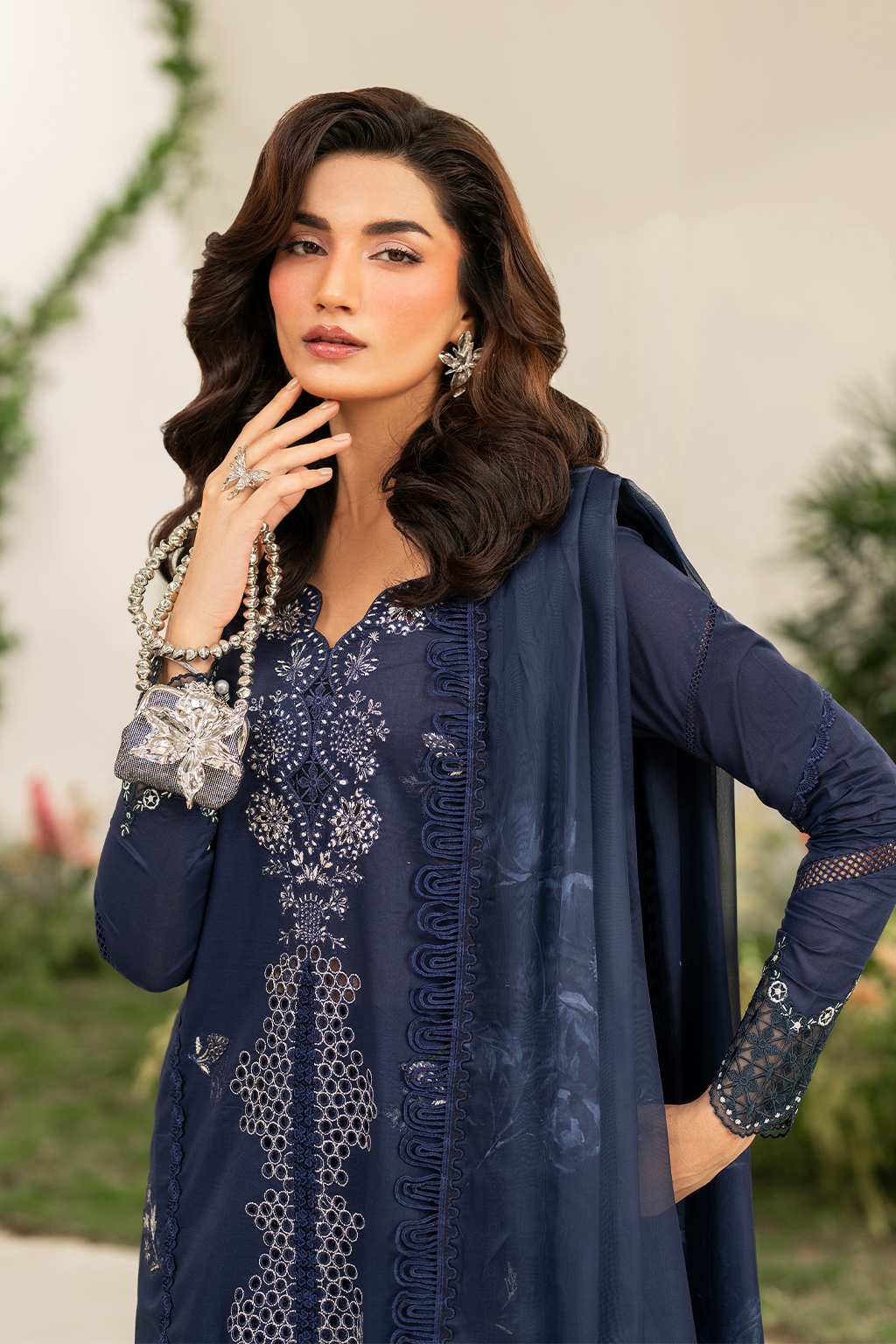 IZNIK-UNSTITCHED 3PC DHANAK CHIKANKARI EMBROIDERED SUIT-PK-5816