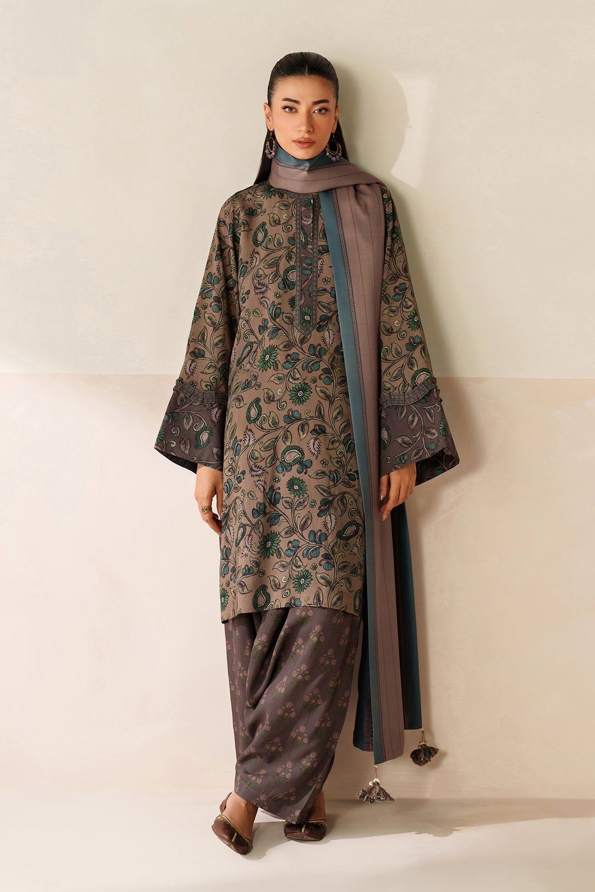 BAROQUE-UNSTITCHED 3PC DIGITAL PRINTED VISCOSE SUIT-PK-5847