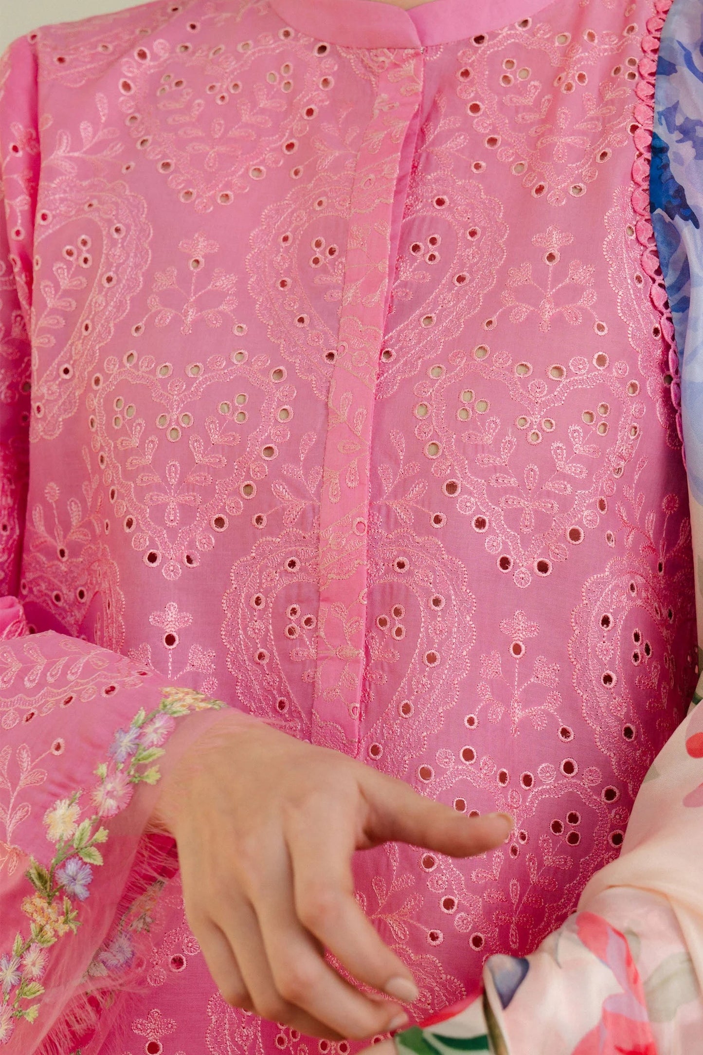ZARA SHAH JAHAN -UNSTITCHED 3PC LAWN CHIKENKARI EMBROIDERED SUIT-PK-5706