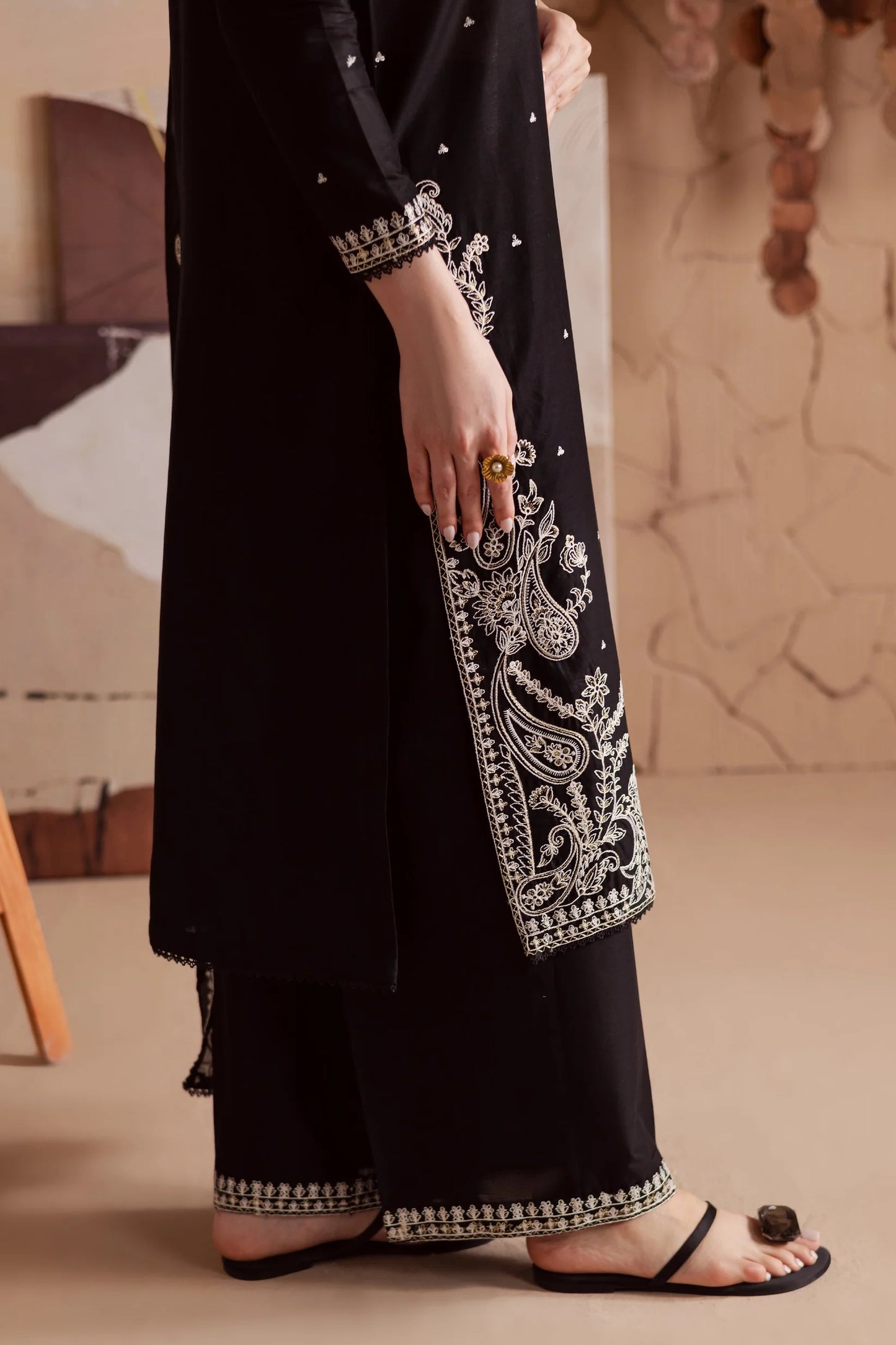 BATIK - UNSTITCHED 3PC DHANAK EMBROIDERED SUIT-PK-5745
