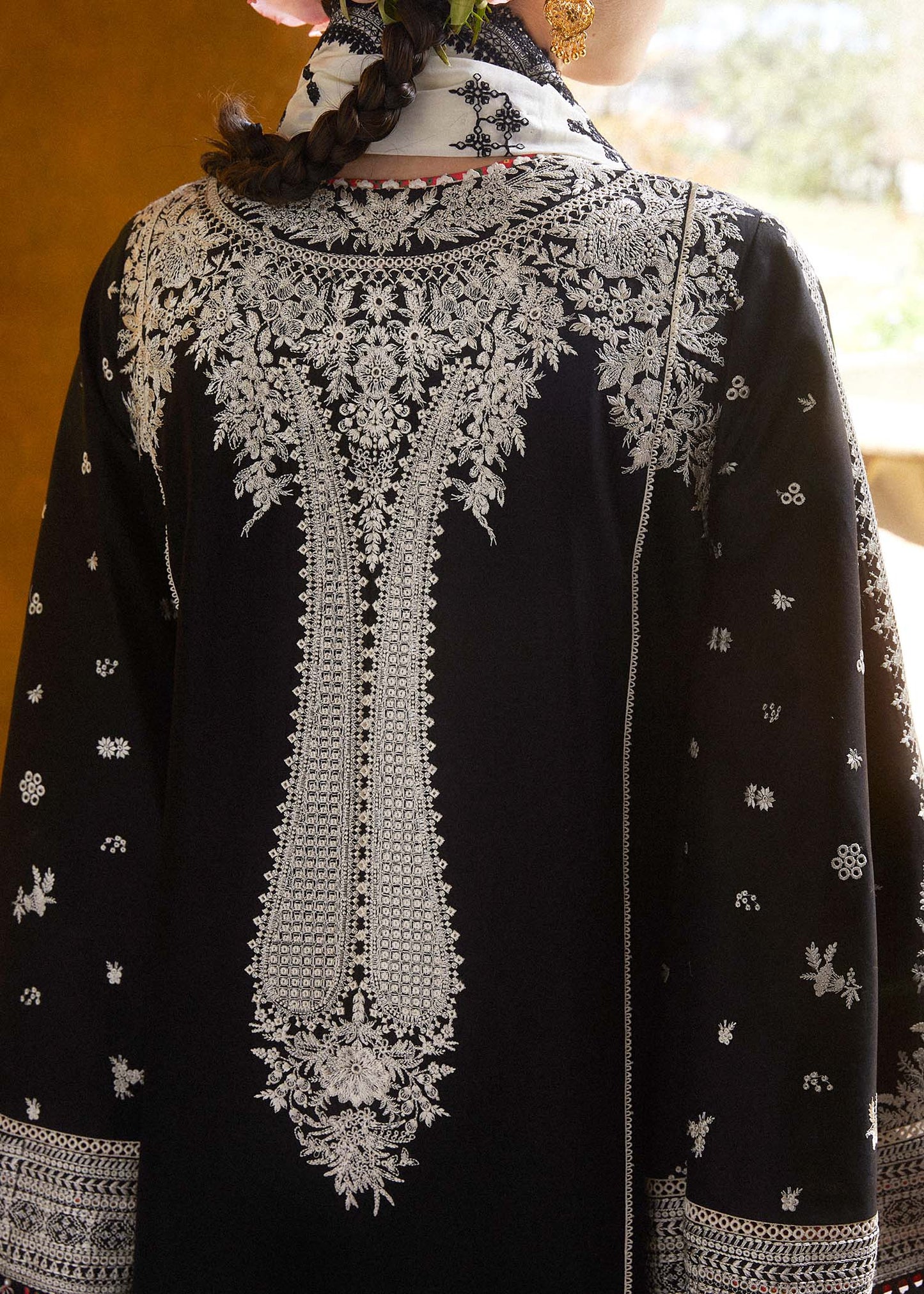 HUSSAIN REHAR-UNSTITCHED 3PC DHANAK EMBROIDERED SUIT-PK-5765