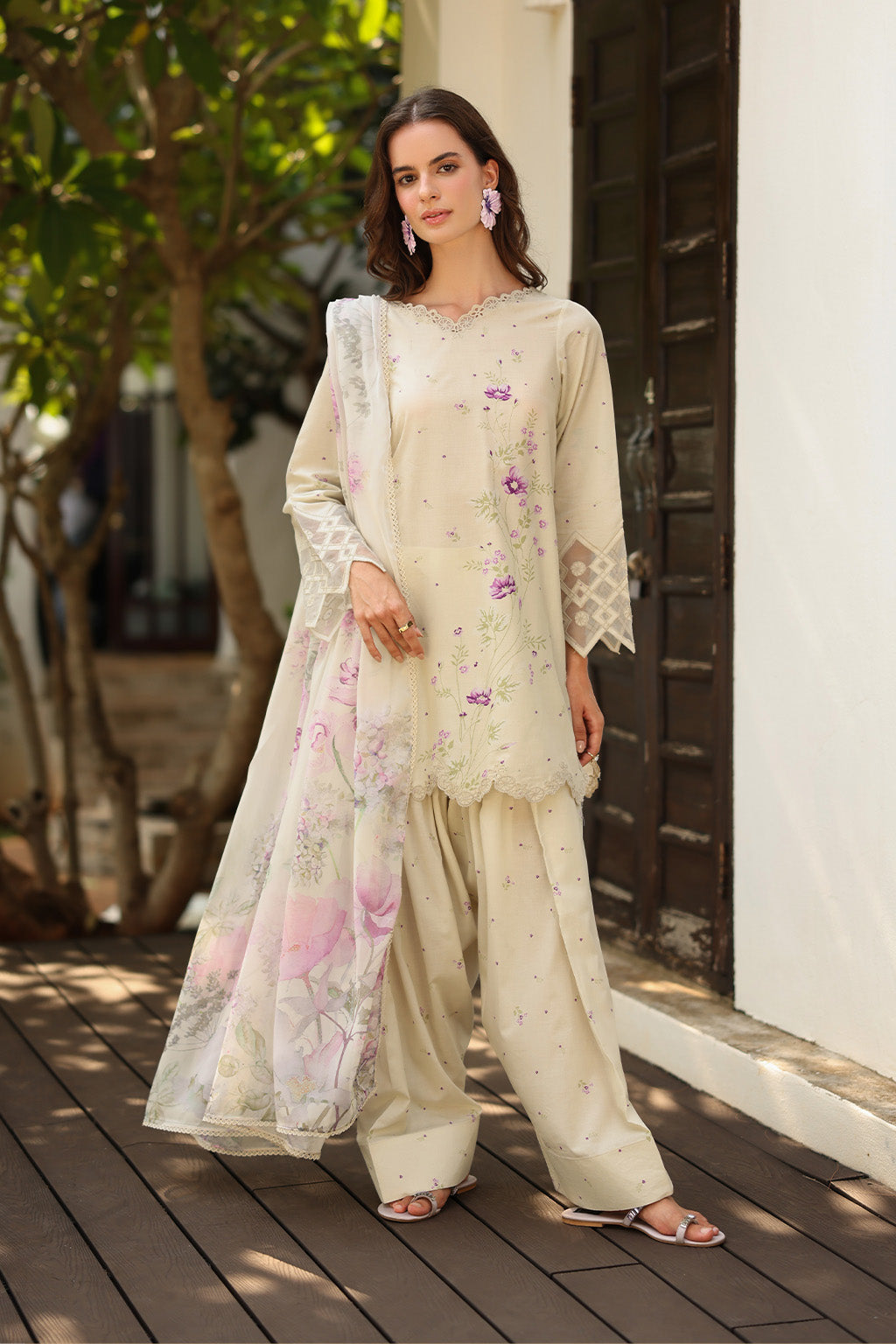 IZNIK-UNSTITCHED 3PC LAWN EMB PRINTED SUIT-PK-044
