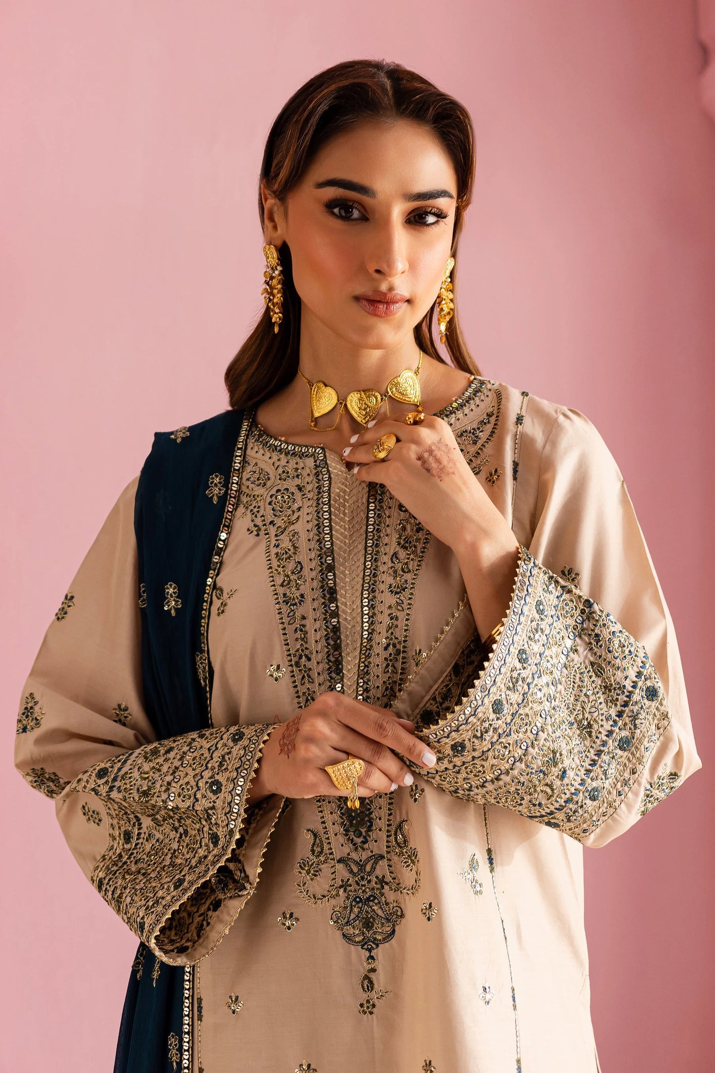 BATIK-UNSTITCHED 3PC DHANAK HEAVY EMBROIDERED SUIT-PK-5814