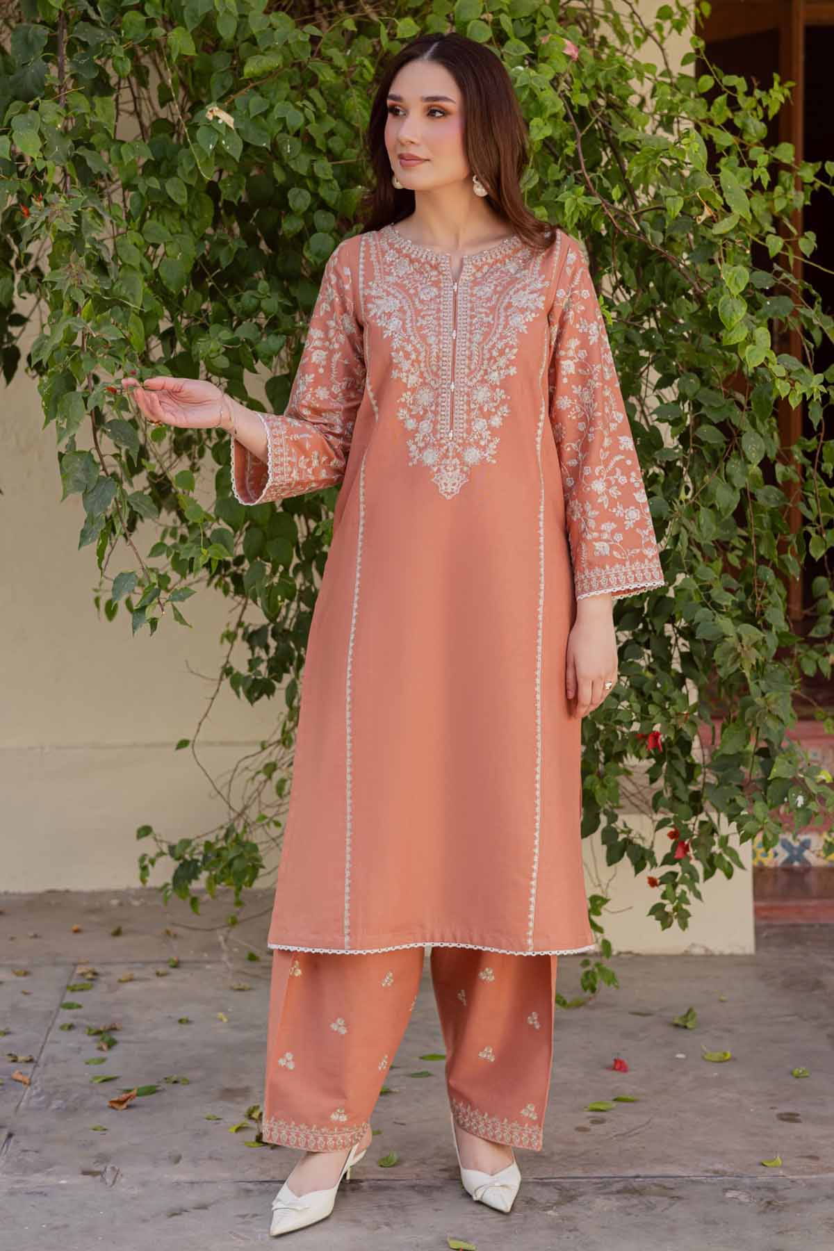 BATIK-UNSTITCHED 2PIECE LAWN SEQUIN EMB SUIT-PK-238