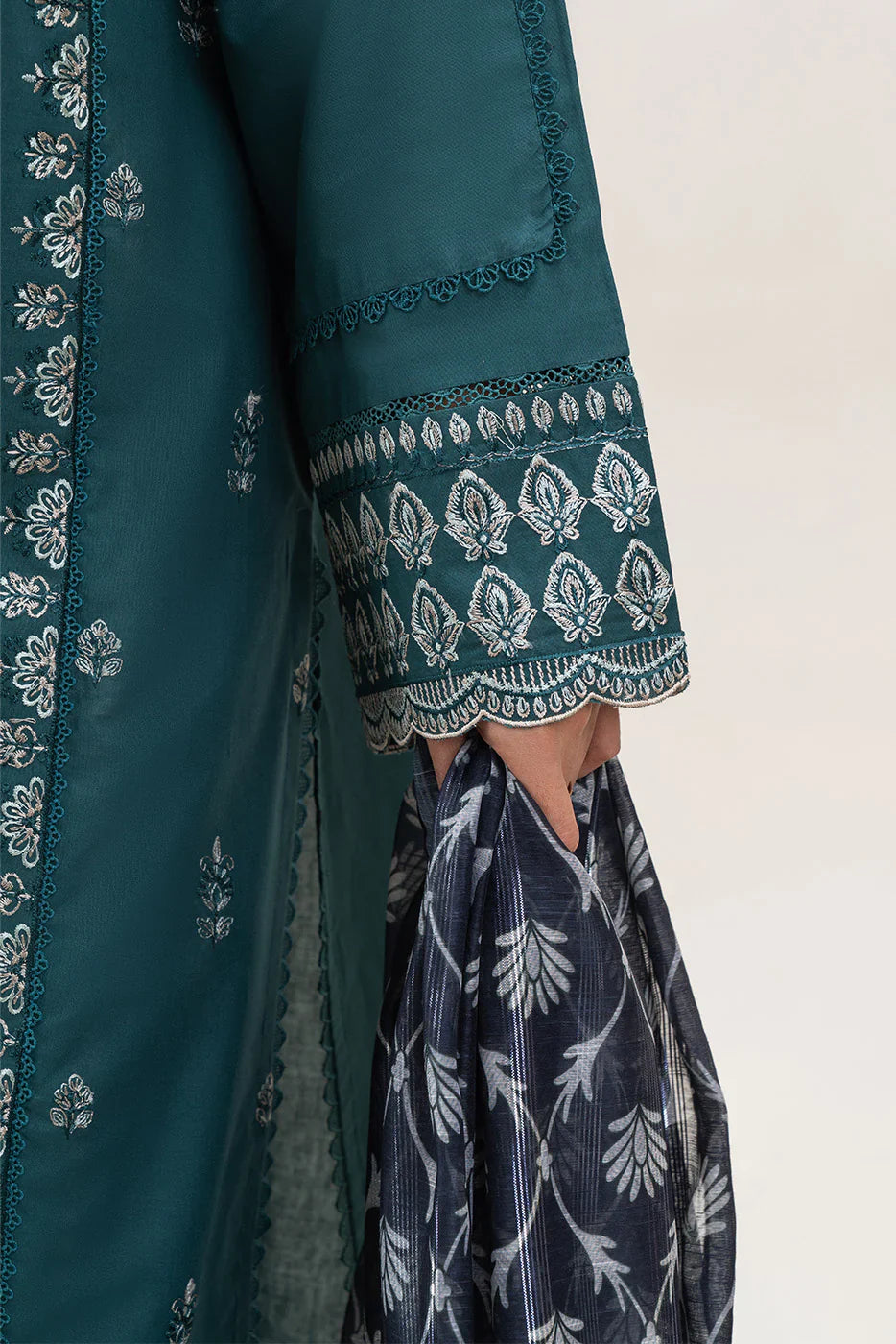 BEECHTREE-UNSTITCHED 3PC DHANAK EMBROIDERED SUIT-PK-5823