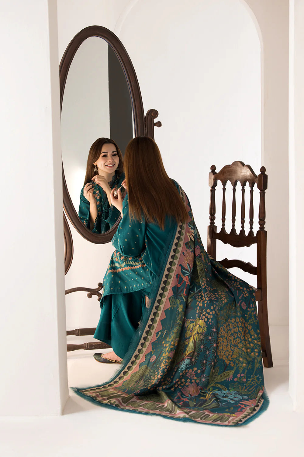 SOBIA NAZIR- 3PC DHANAK EMBROIDERED SHIRT WITH SOFT VOIL DIGITAL PRINTED SHAWL AND TROUSER-PK-3359