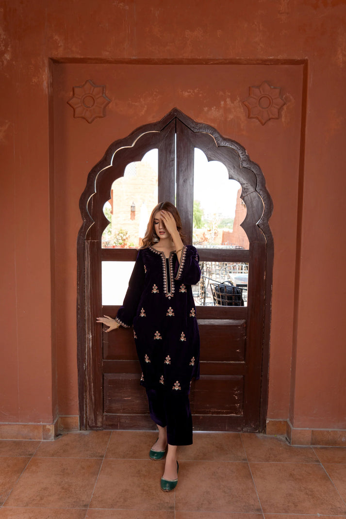 URGE - 2PC VELVET HEAVT EMBROIDERED SHIRT WITH VELEVT EMBROIDERED SLEEVES & VELVET TROUSER-PK-D22 MICROO 9000