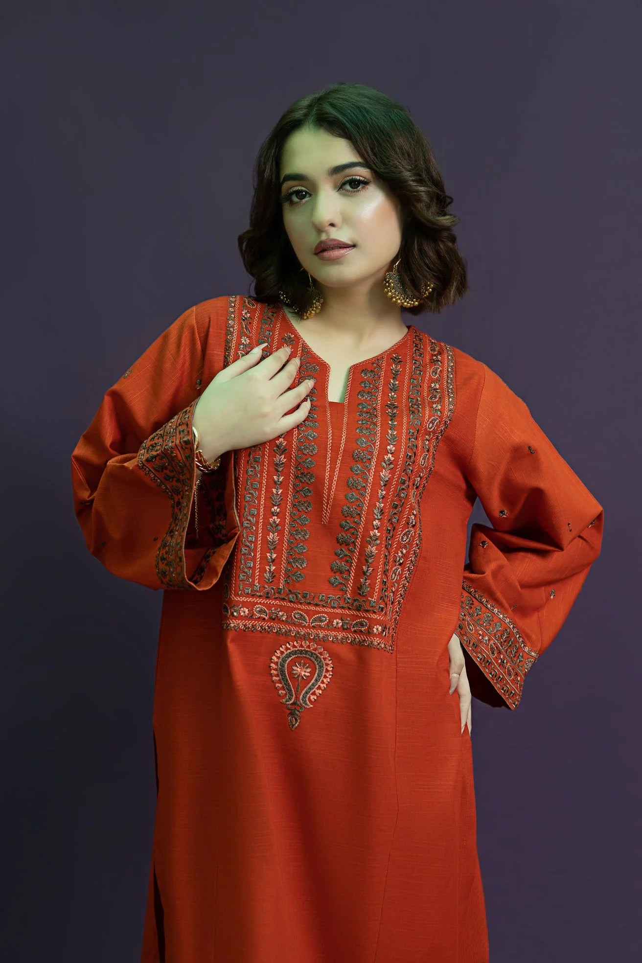URGE-2PC LAWN EMBROIDRED SHIRT WITH AND EMBROIDRED TROUSER-PK-3126