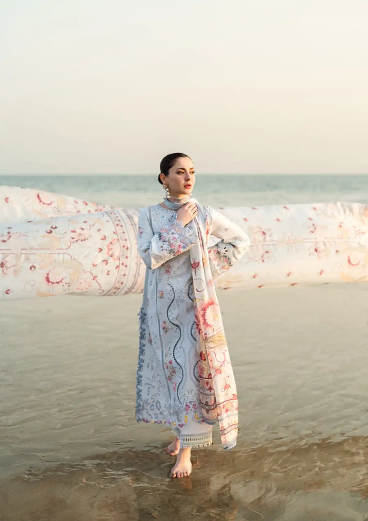 QALAMQAR - UNSTITCHED 3PC LAWN EMBROIDERED SUIT-PK-5733