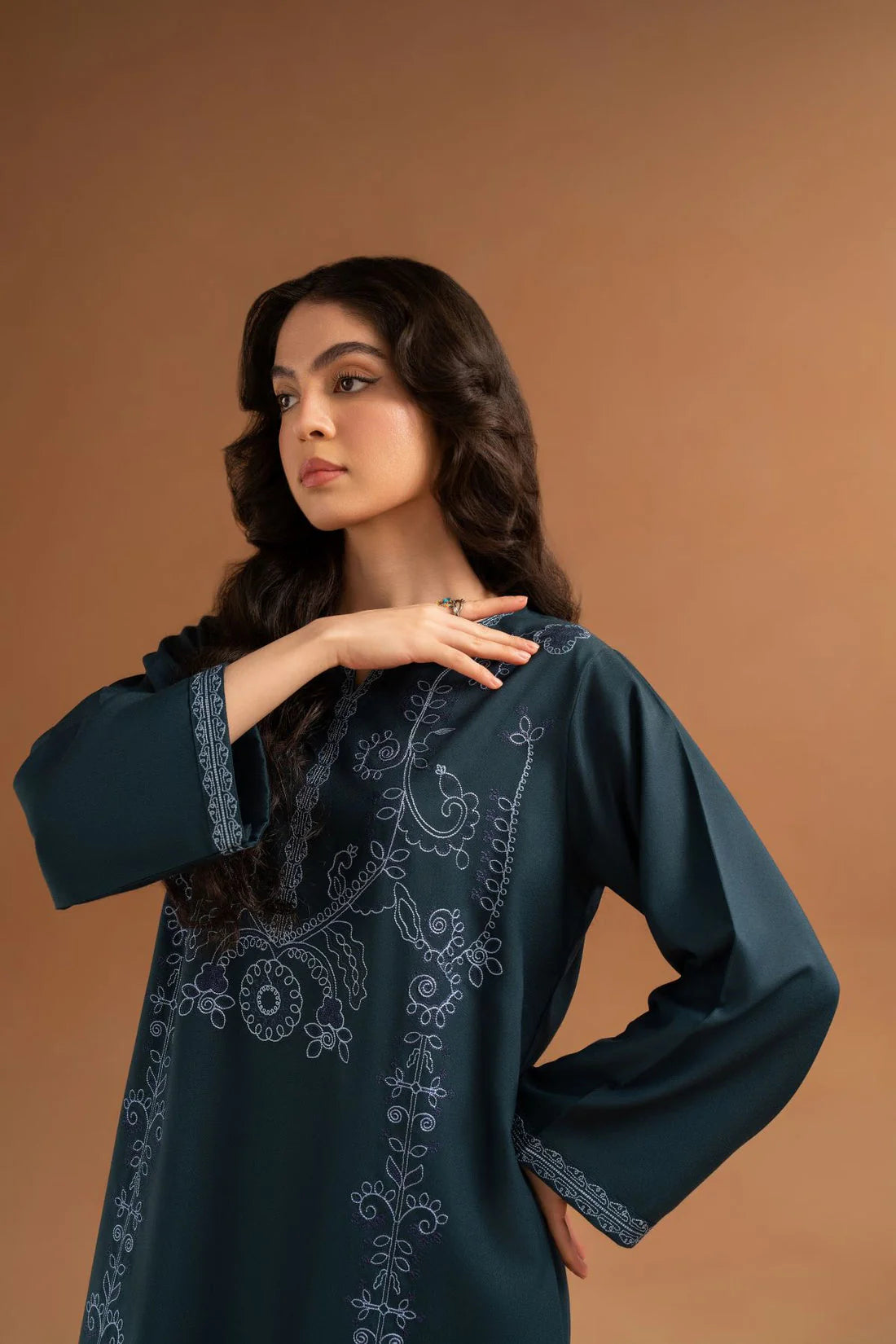 LAZULI-2PC KHADDAR EMBROIDRED SHIRT WITH KHADDAR TROUSER-EP-5490