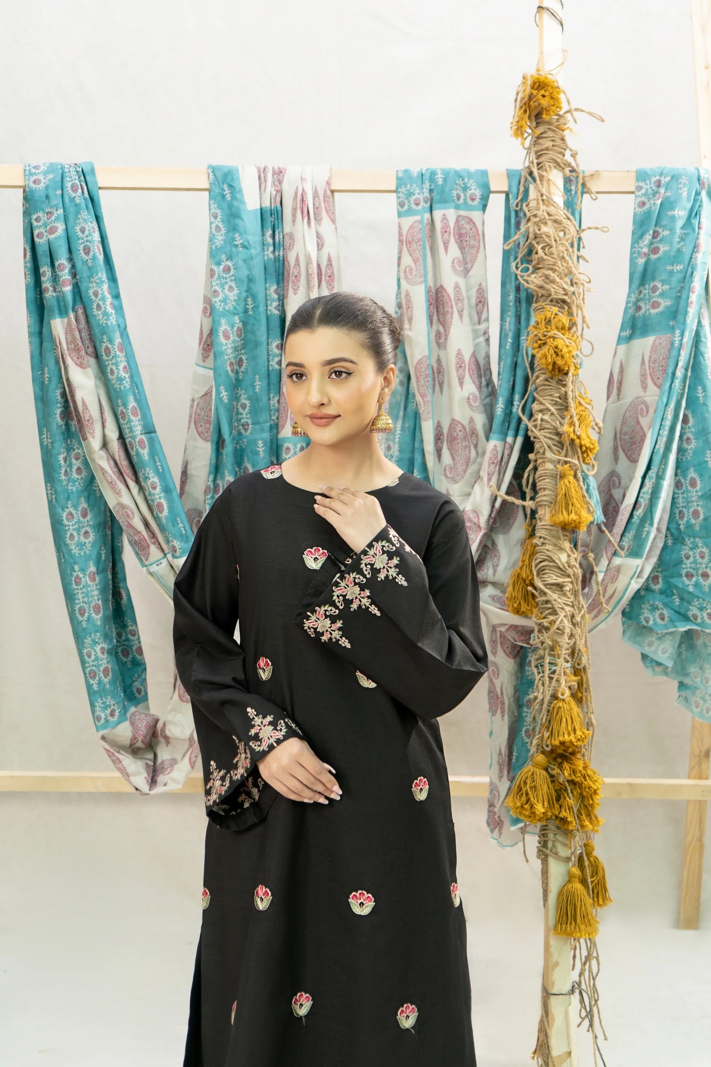 URGE-2PC DHANAK EMBROIDERED SHIRT WITH DHANAK EMBROIDERED TROUSER-EP-5009