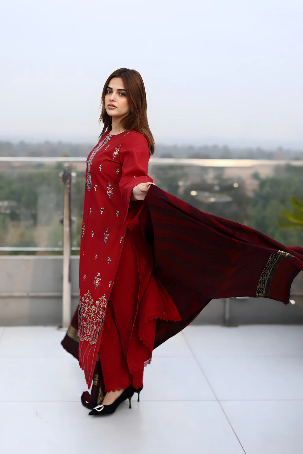 ELAAN-3PC KHADDAR CUTWORK EMBROIDERED SHIRT WITH KASHMIRI JACQUARD WOOL SHAWL-EP-5525
