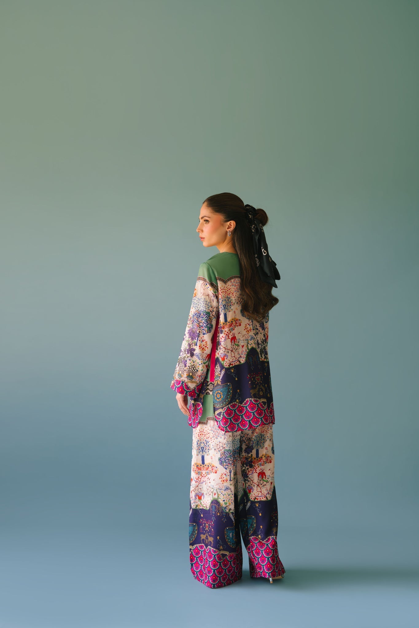 UNSTITCHED-2PC SHAMOZE SILK PRINTED SUIT-PK-2005