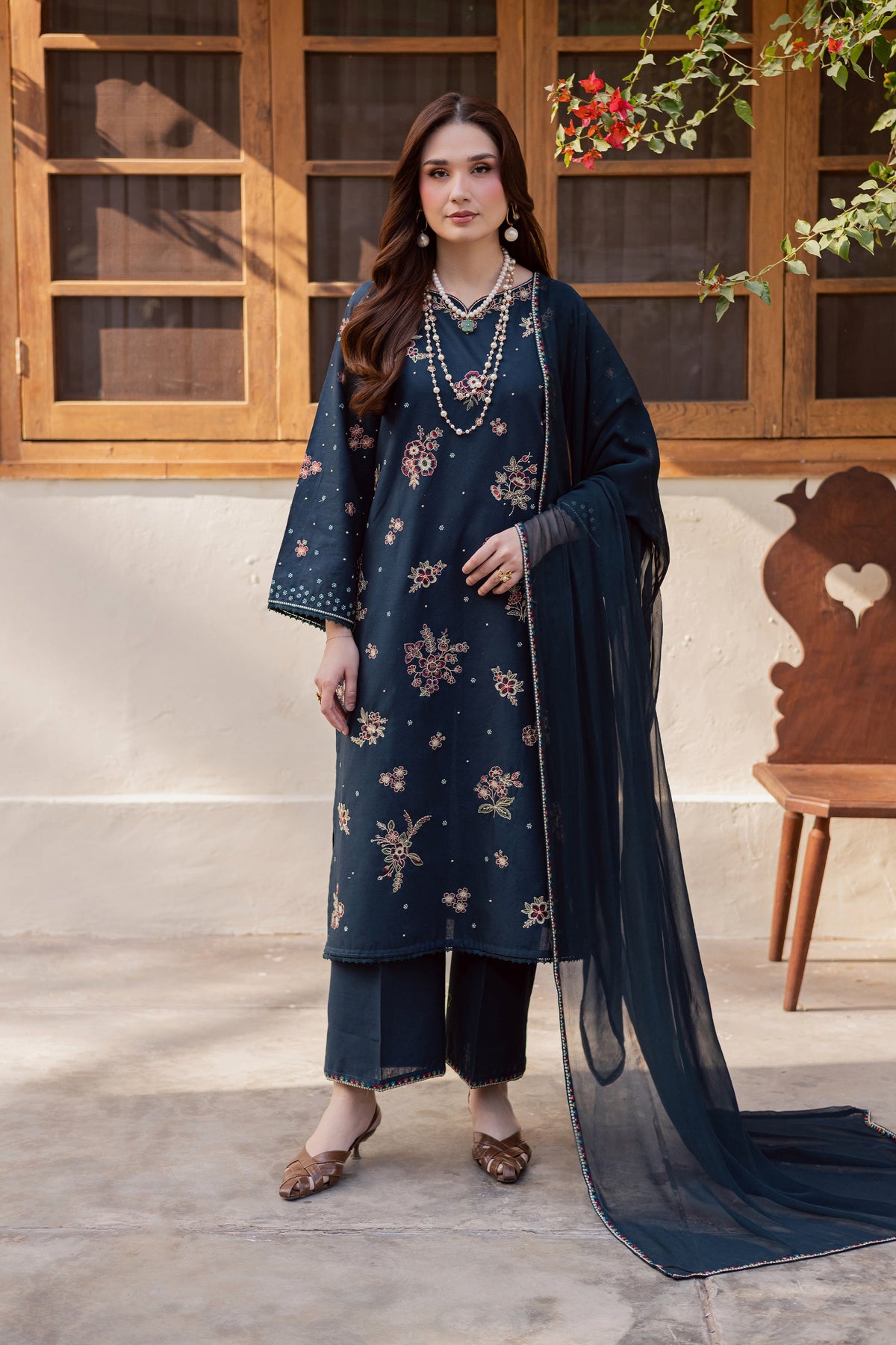BATIK-UNSTITCHED 3PC LAWN SEQUIN EMBROIDERED SUIT-PK-4863