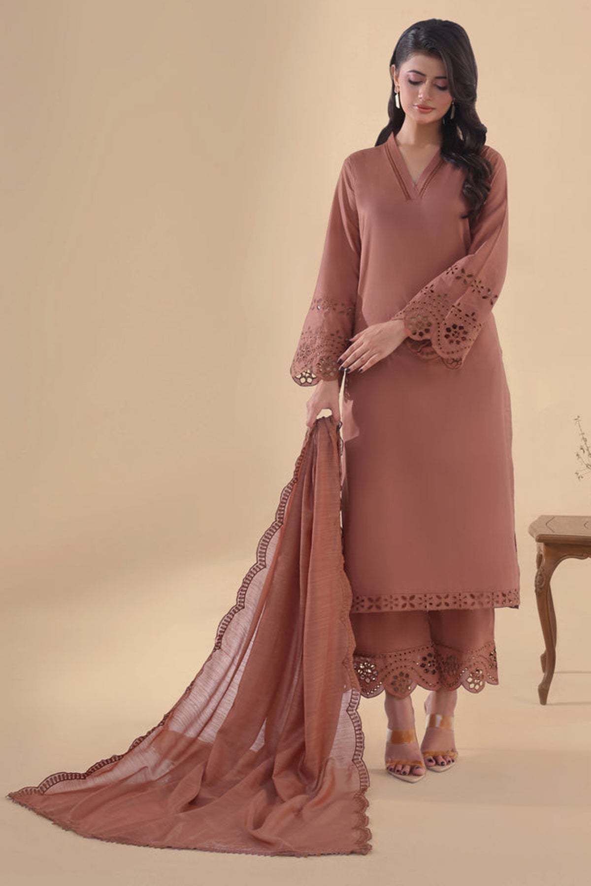 SAPPHIRE-UNSTITCHED 3PC DHANAK EMBROIDERED SUIT-PK-4263